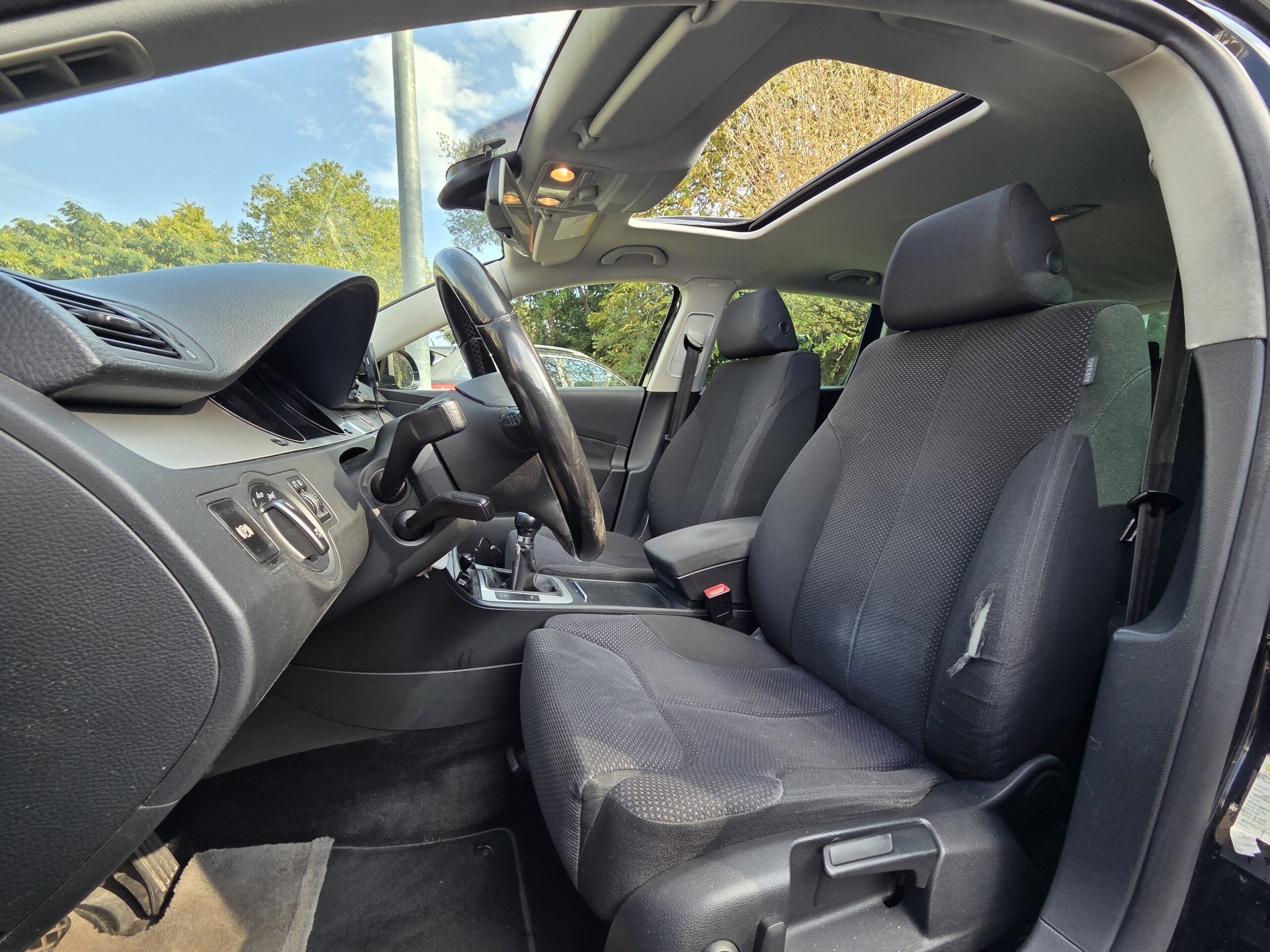VOLKSWAGEN PASSAT SW – 2.0 TDI 140ch BVM6 Finition EMBASSY II