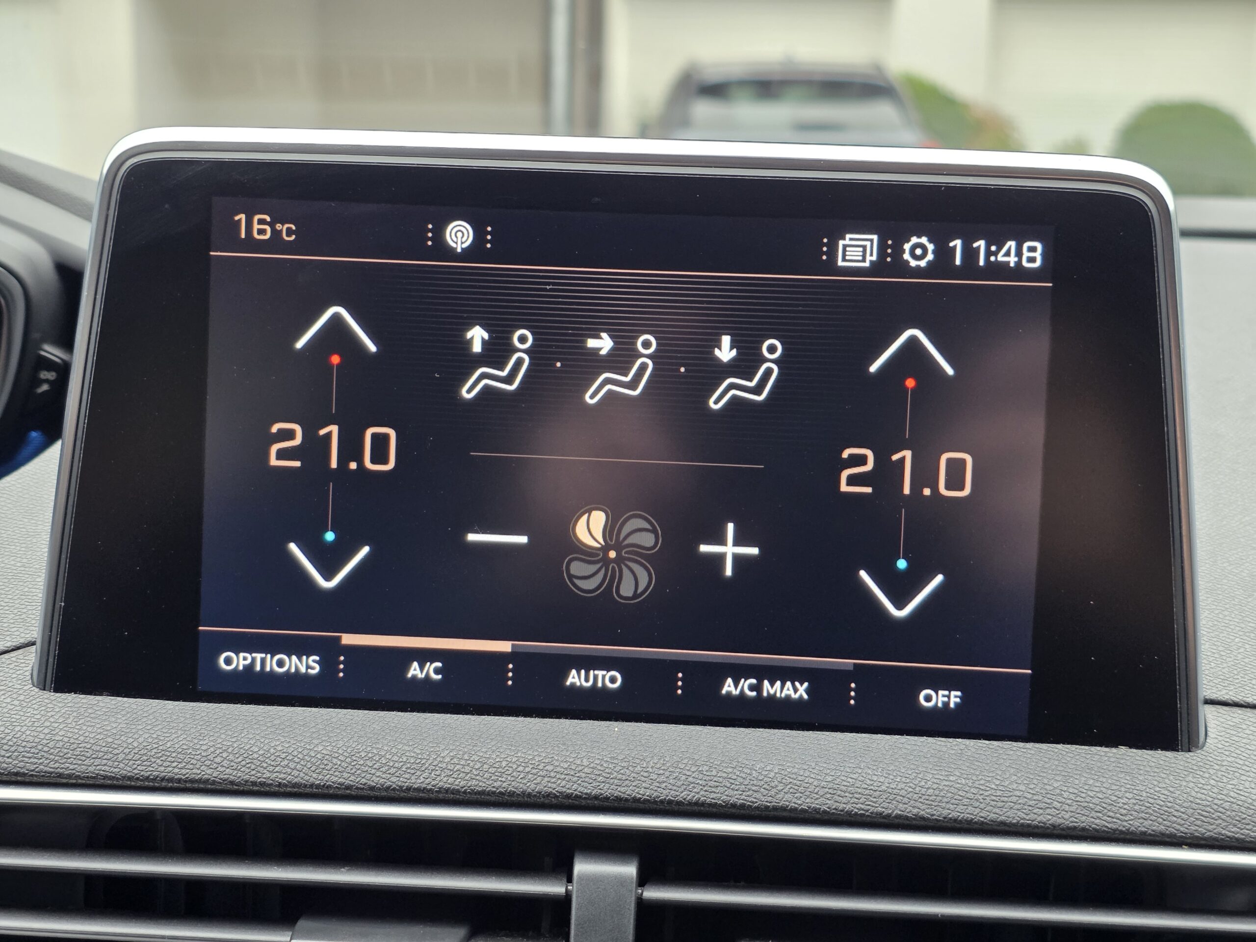PEUGEOT 3008 – 1.5 BlueHDi 130ch EAT8 Finition GT LINE