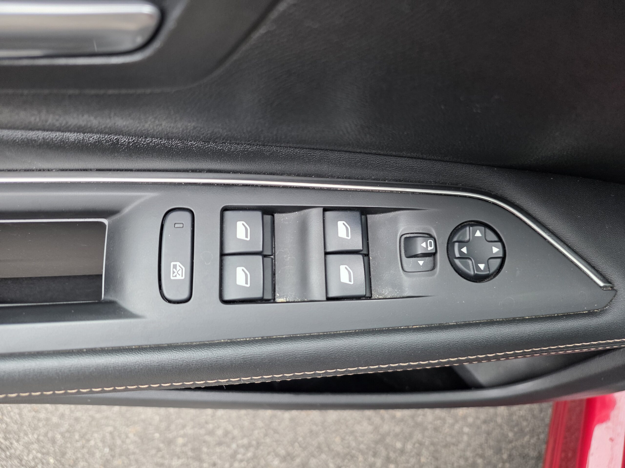 PEUGEOT 3008 – 1.5 BlueHDi 130ch EAT8 Finition GT LINE