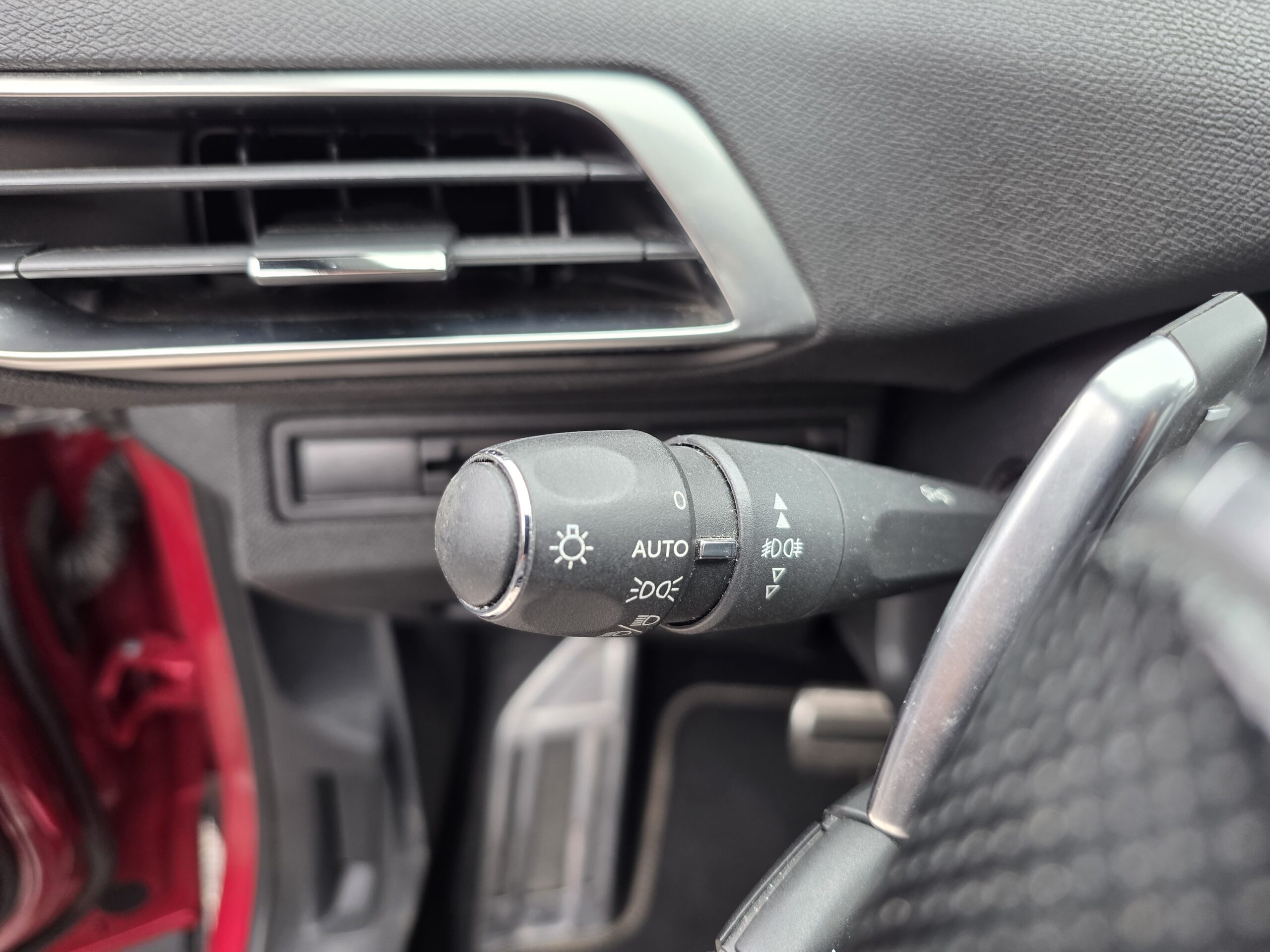 PEUGEOT 3008 – 1.5 BlueHDi 130ch EAT8 Finition GT LINE