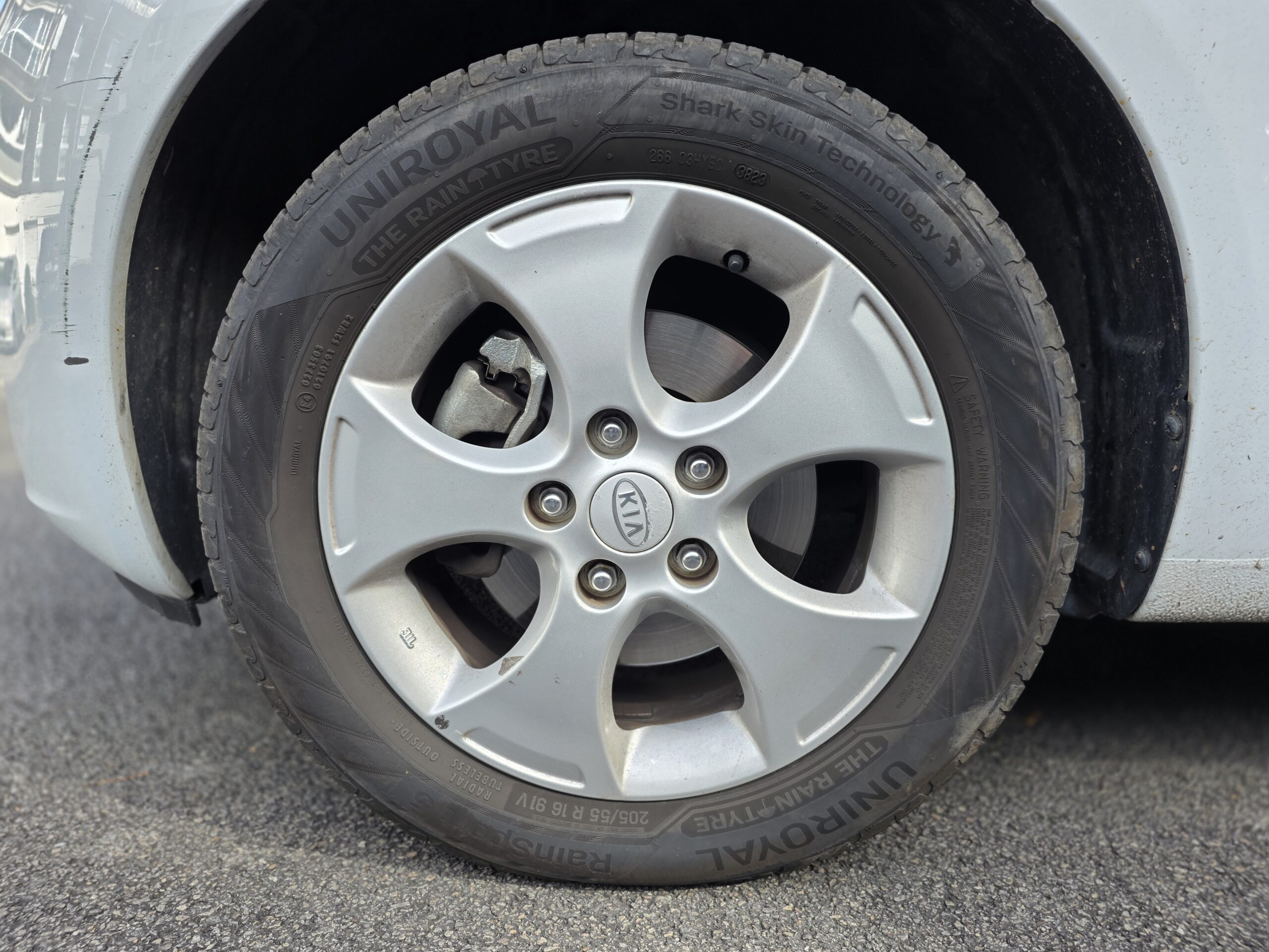KIA VENGA – 1.4 CVVT 90ch BVM5 Finition URBAN CHIC
