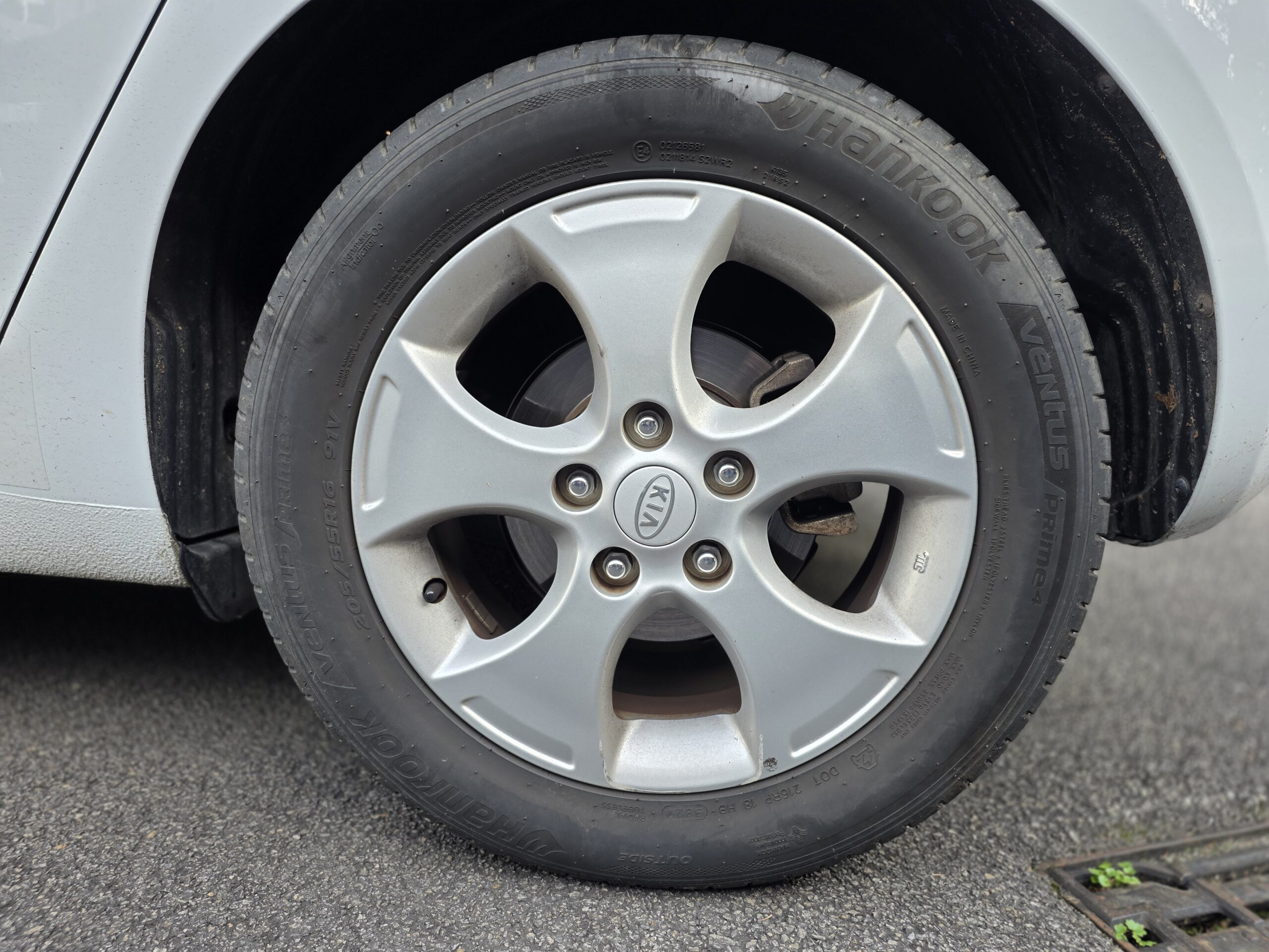 KIA VENGA – 1.4 CVVT 90ch BVM5 Finition URBAN CHIC