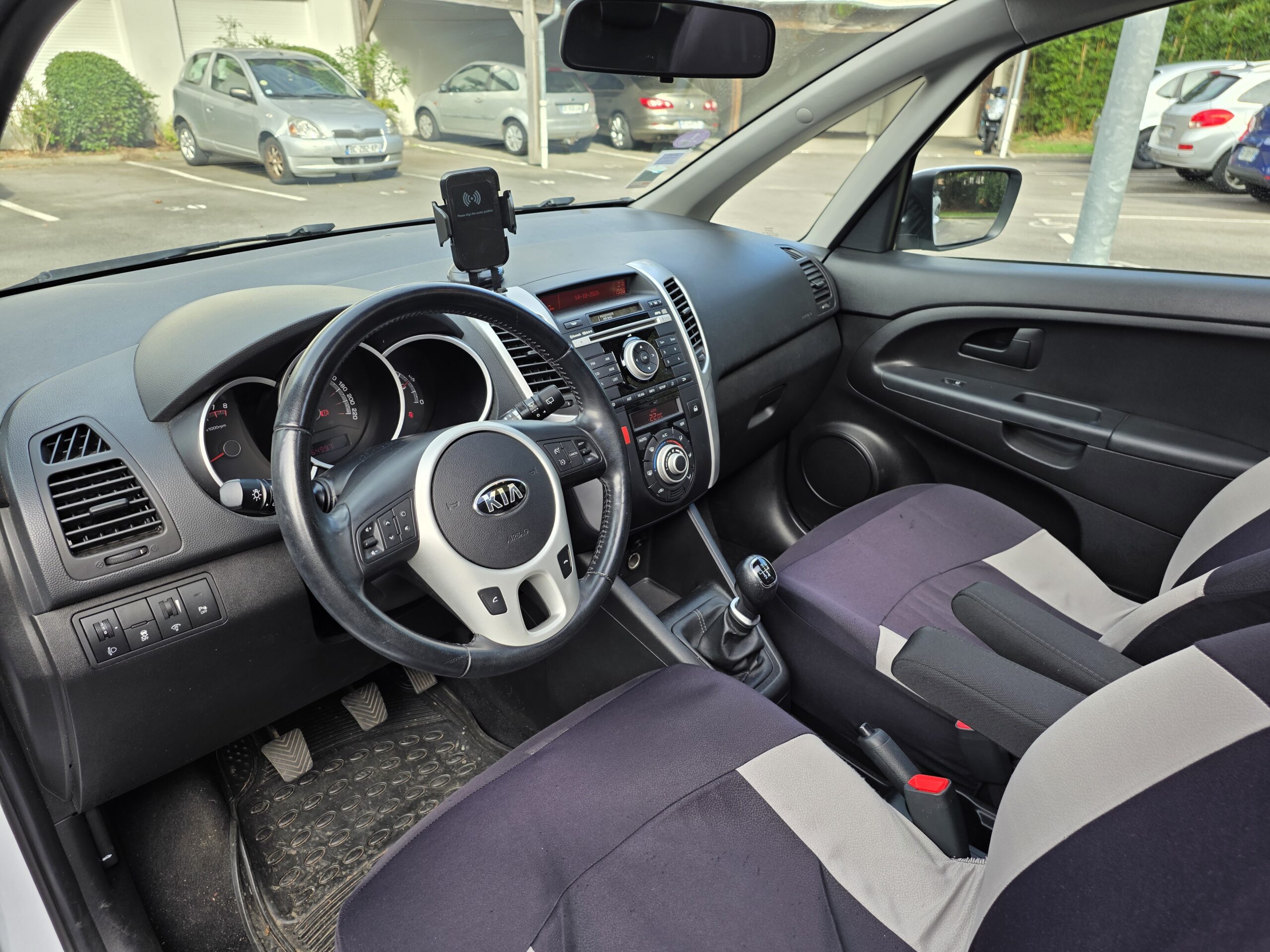 KIA VENGA – 1.4 CVVT 90ch BVM5 Finition URBAN CHIC