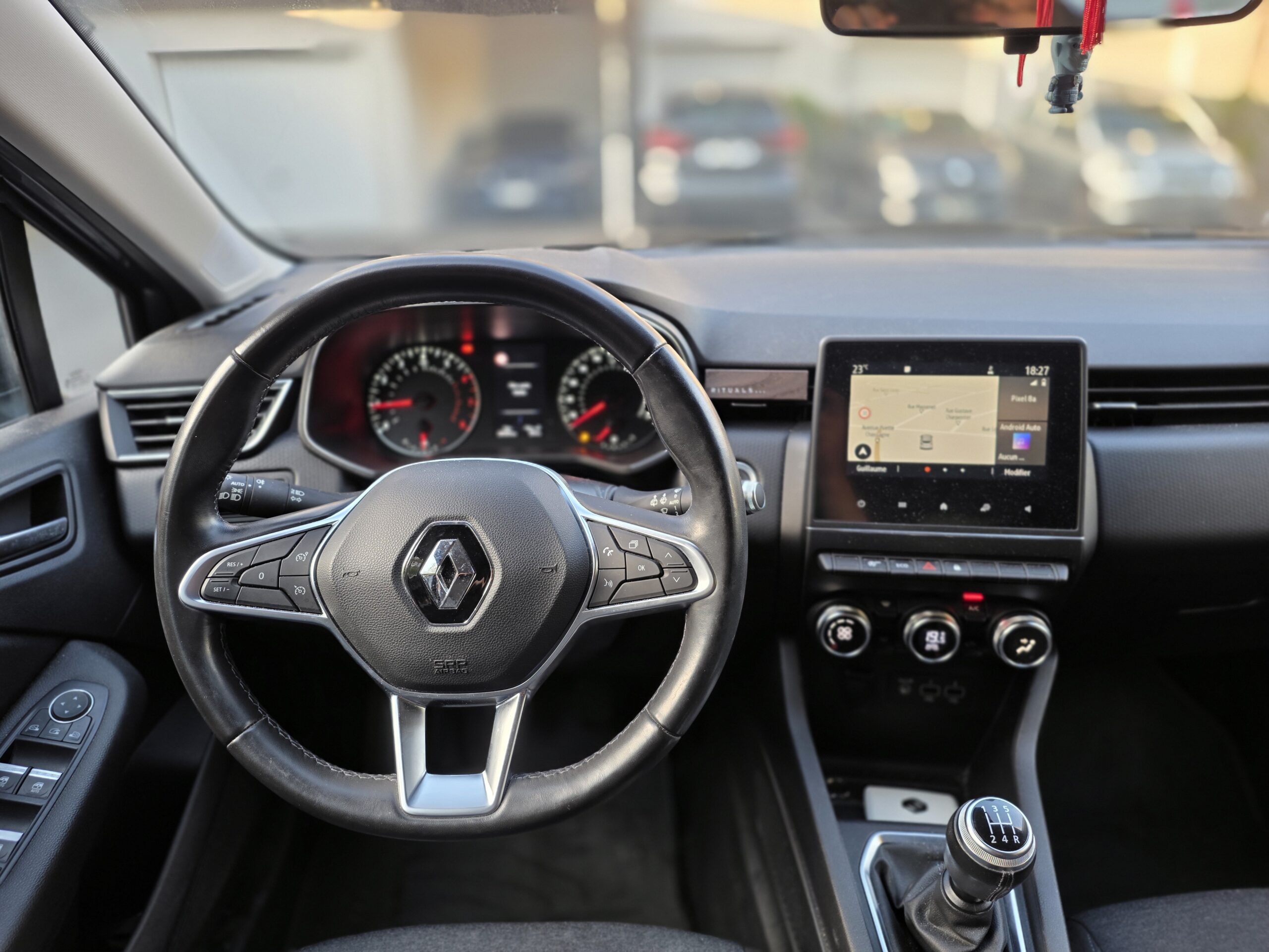 RENAULT CLIO 5 – 1.0 TCe 100ch BVM5 Finition INTENS