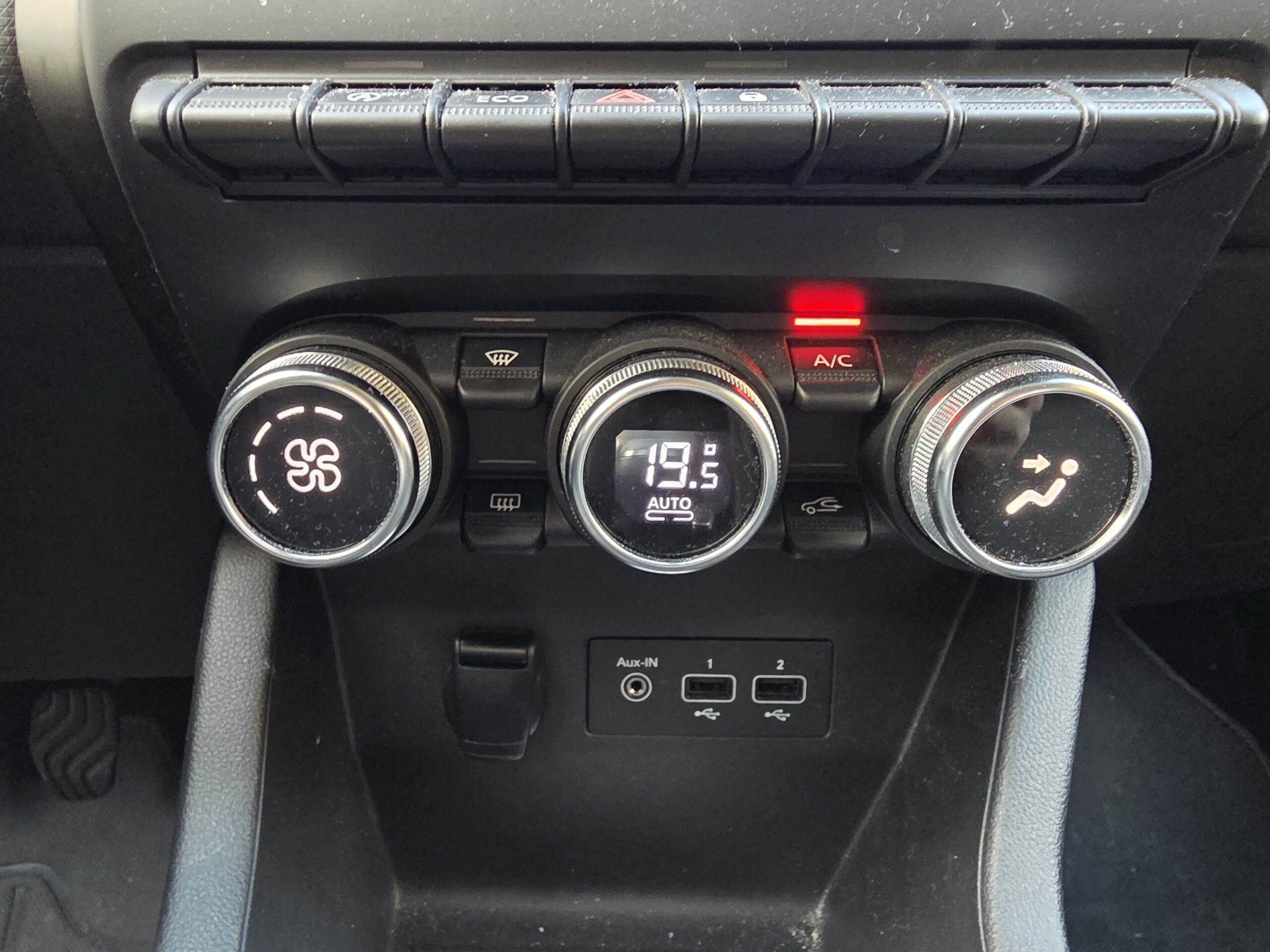 RENAULT CLIO 5 – 1.0 TCe 100ch BVM5 Finition INTENS