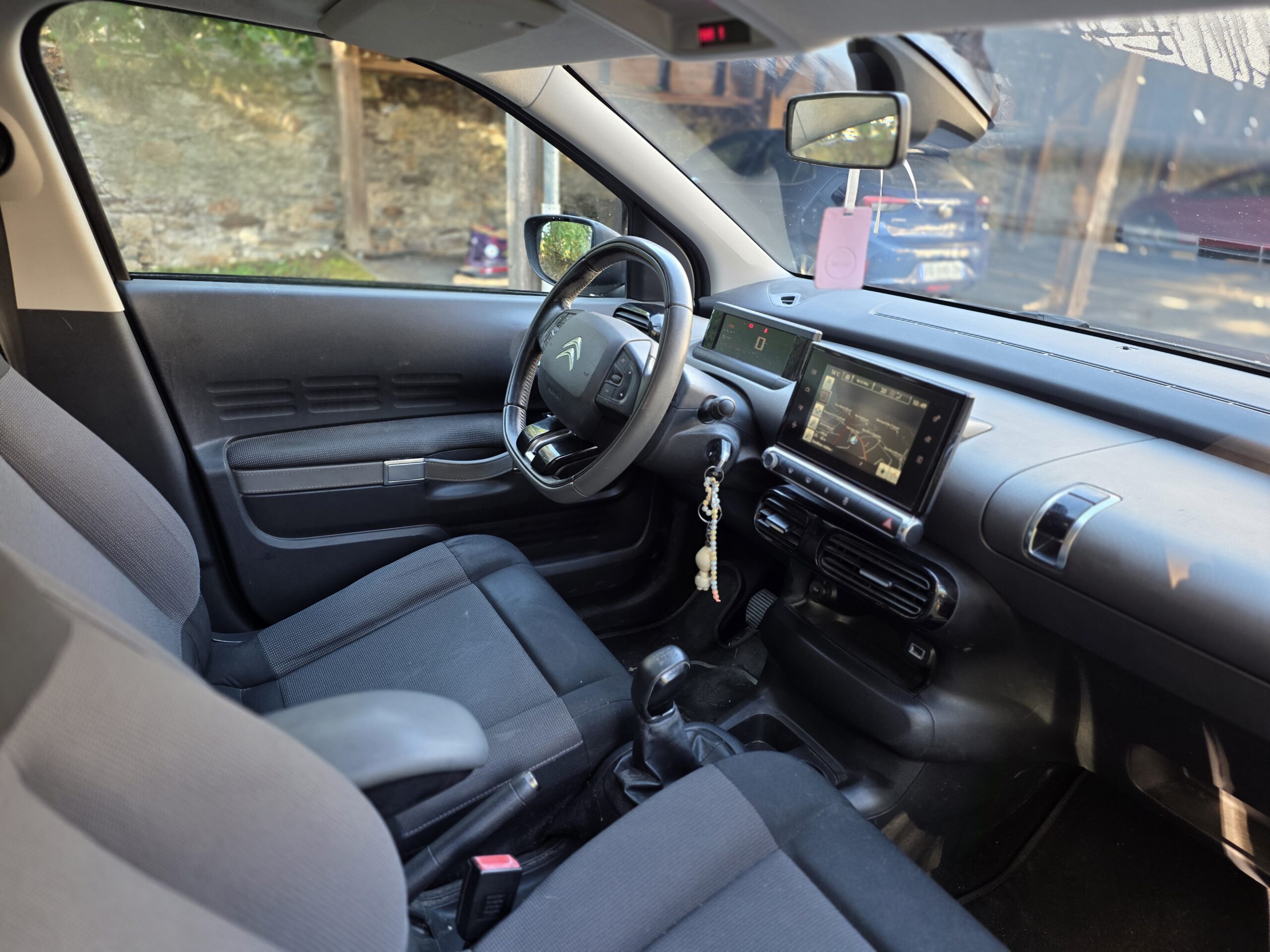 CITROËN C4 CACTUS – 1.2 PureTech 82ch BVM5 Finition SHINE