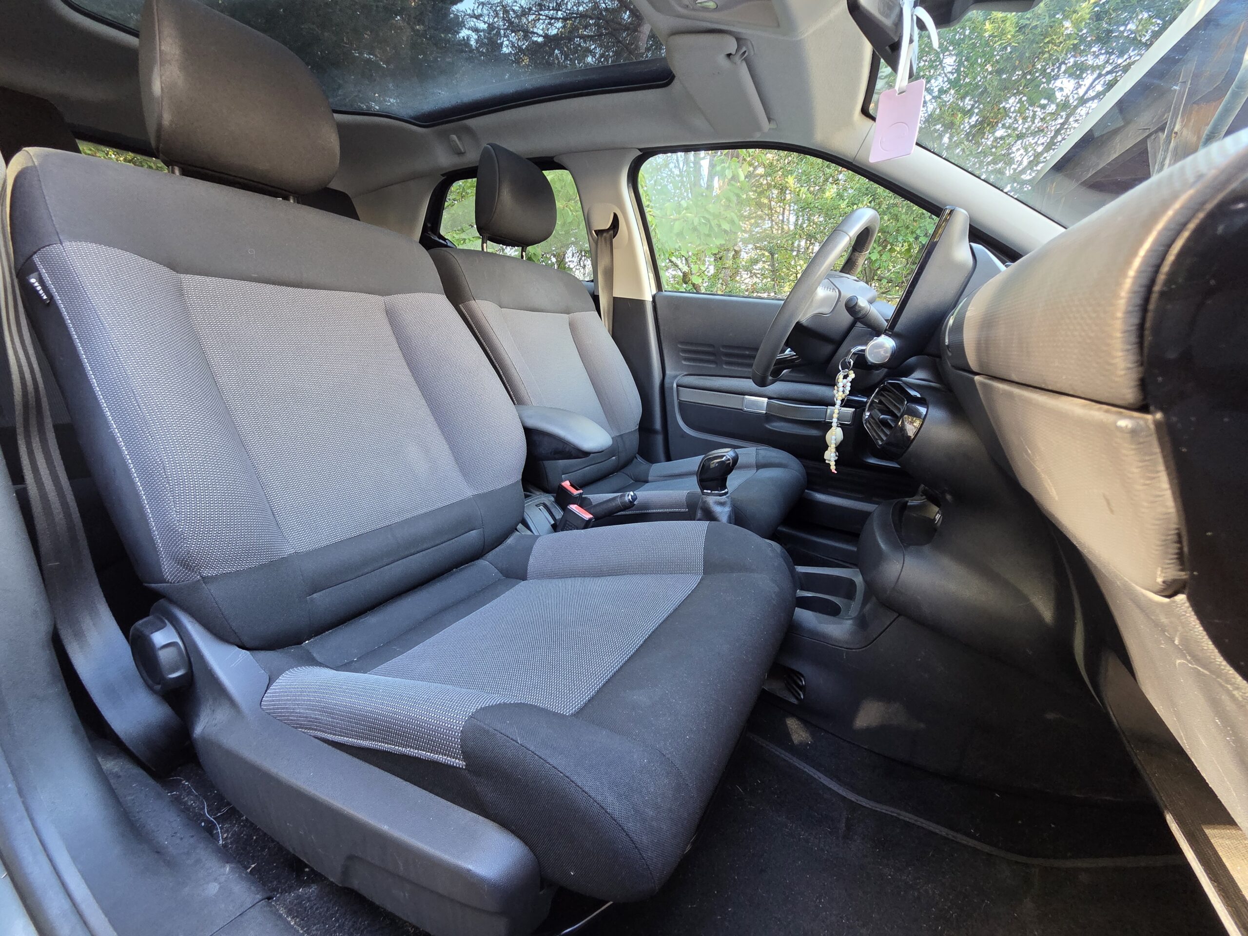 CITROËN C4 CACTUS – 1.2 PureTech 82ch BVM5 Finition SHINE