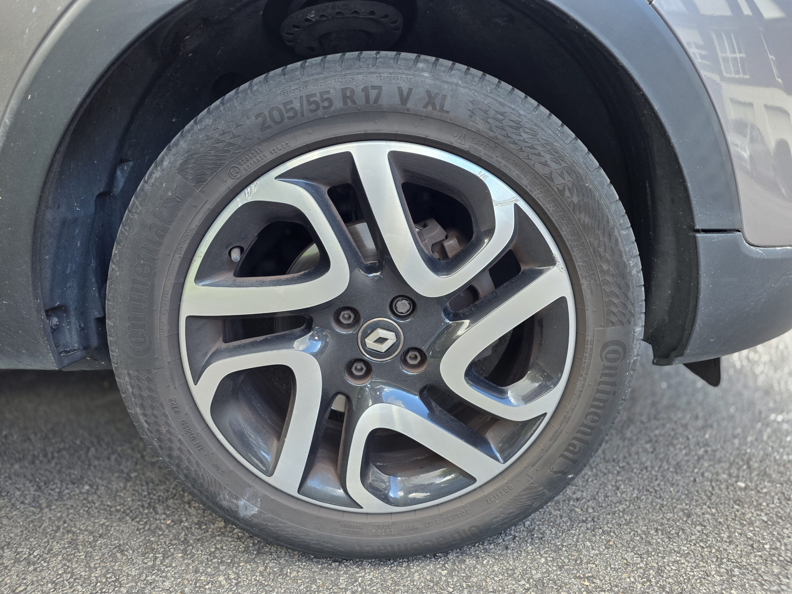 RENAULT CAPTUR – 1.2 TCe 120ch EDC6 Finition INTENS