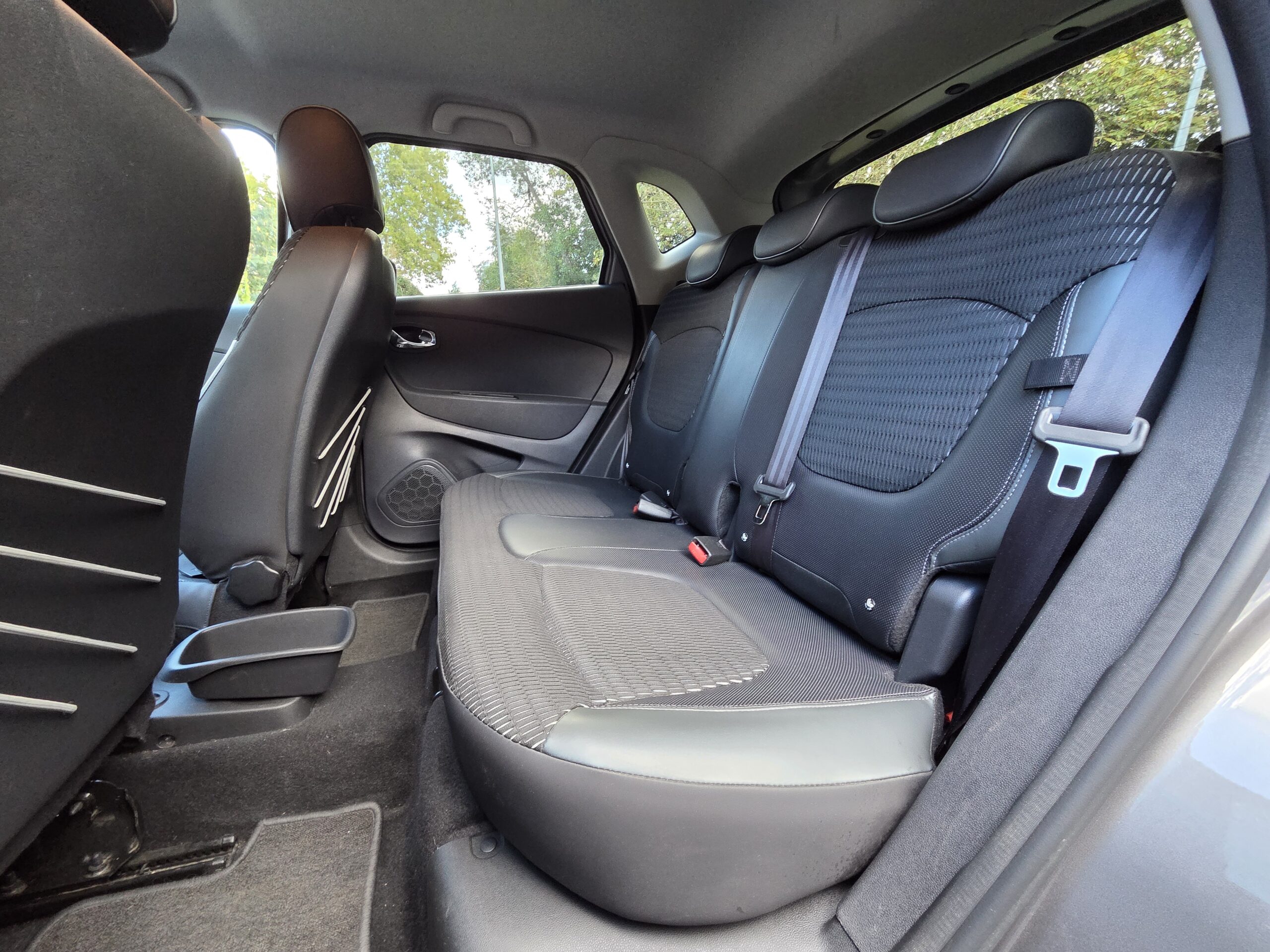 RENAULT CAPTUR – 1.2 TCe 120ch EDC6 Finition INTENS