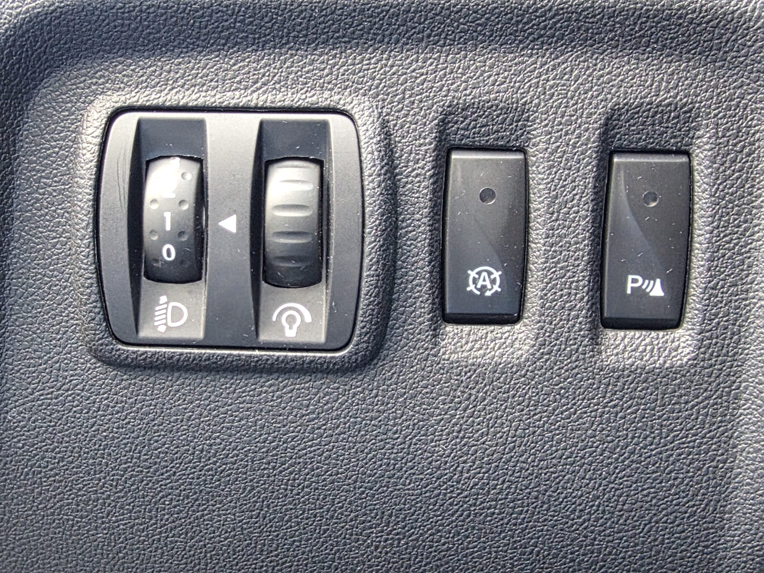 RENAULT CAPTUR – 1.2 TCe 120ch EDC6 Finition INTENS