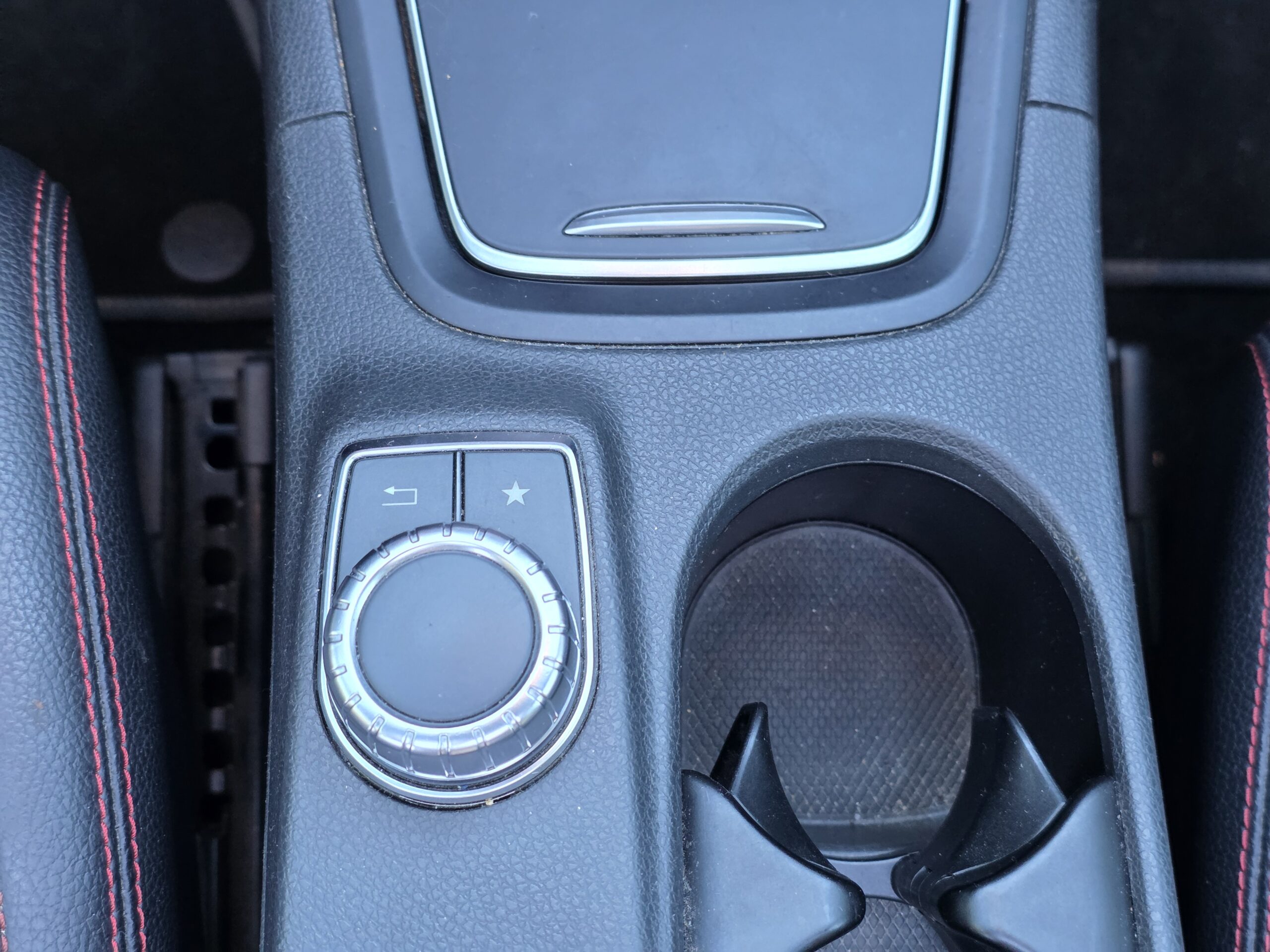 MERCEDES CLASSE B – 200 d 136ch 7G-DCT Finition FASCINATION