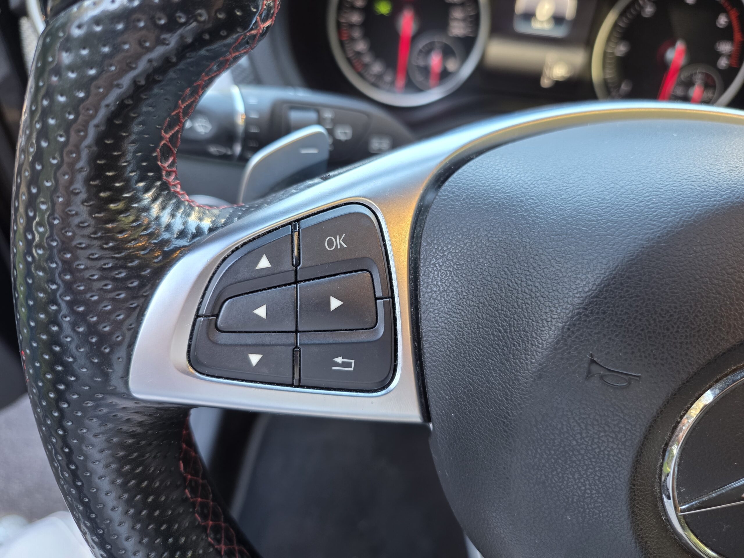 MERCEDES CLASSE B – 200 d 136ch 7G-DCT Finition FASCINATION