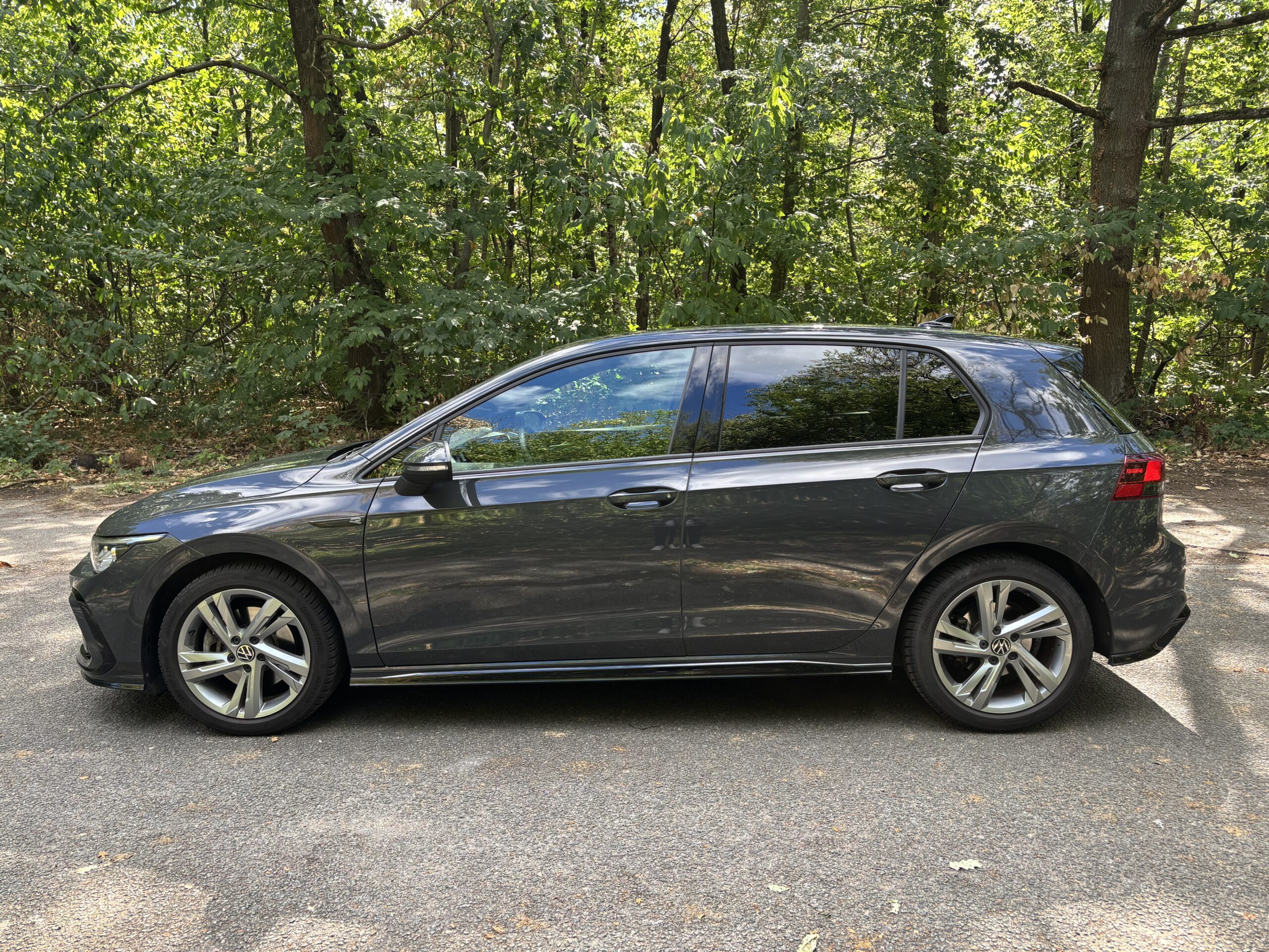 VOLKSWAGEN Golf VIII 1.5 eTSi DSG7 150 R LINE