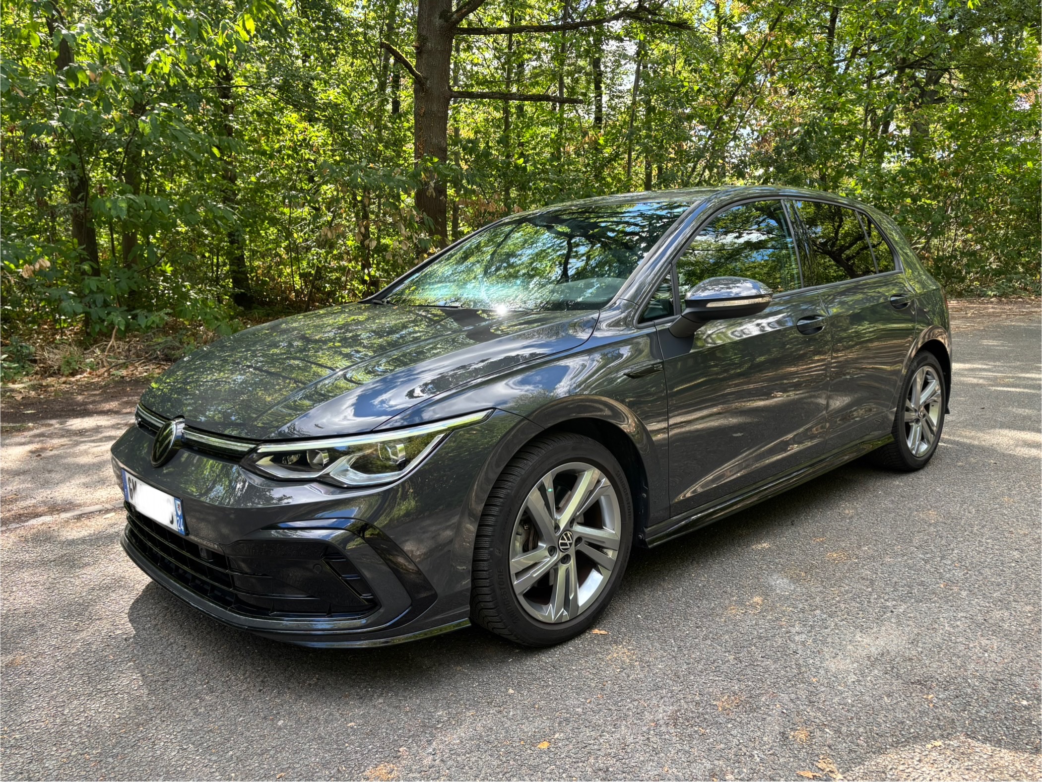 VOLKSWAGEN Golf VIII 1.5 eTSi DSG7 150 R LINE