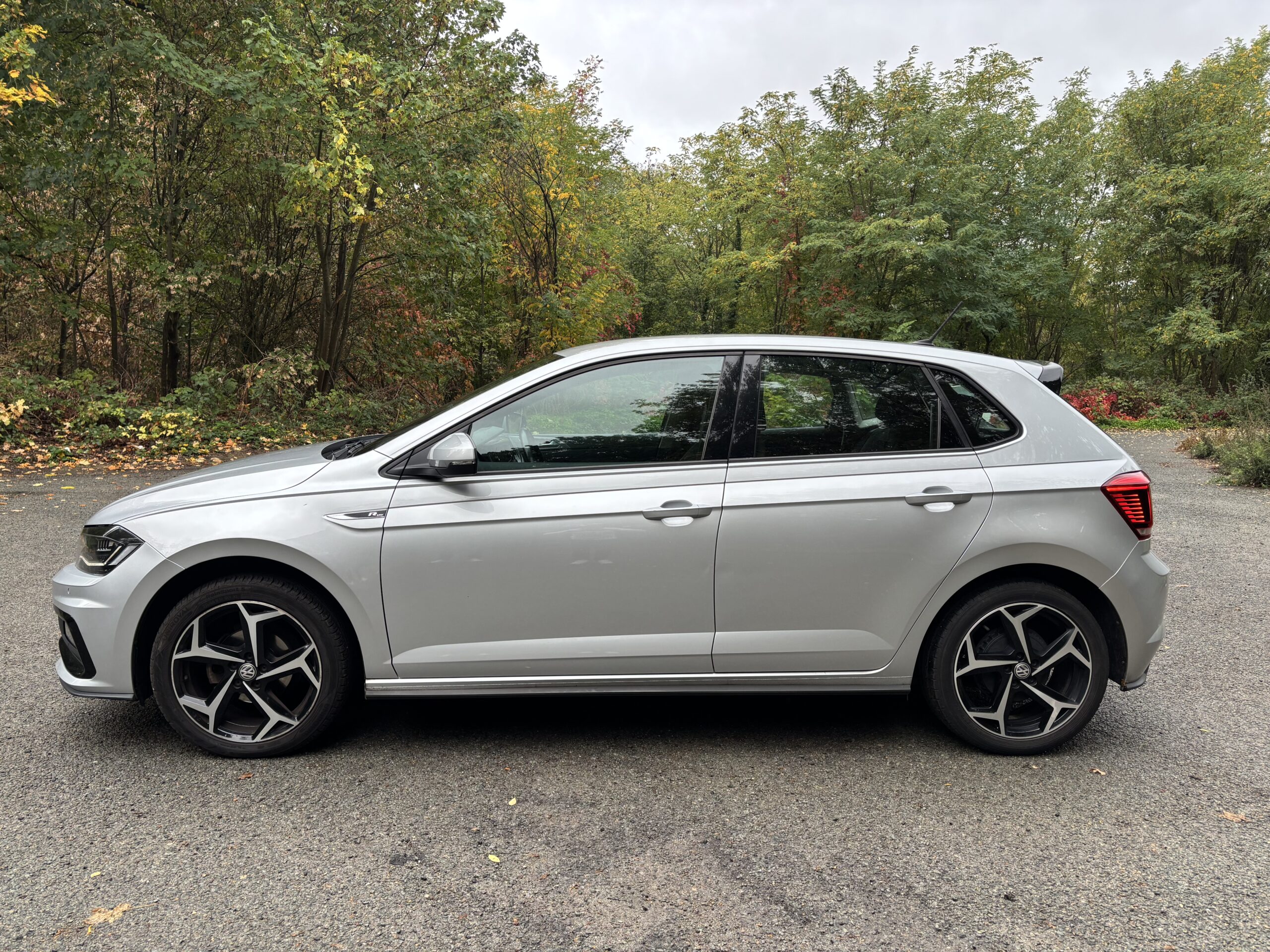 VOLKSWAGEN Polo VI 1.0 TSI DSG7 95 R-line