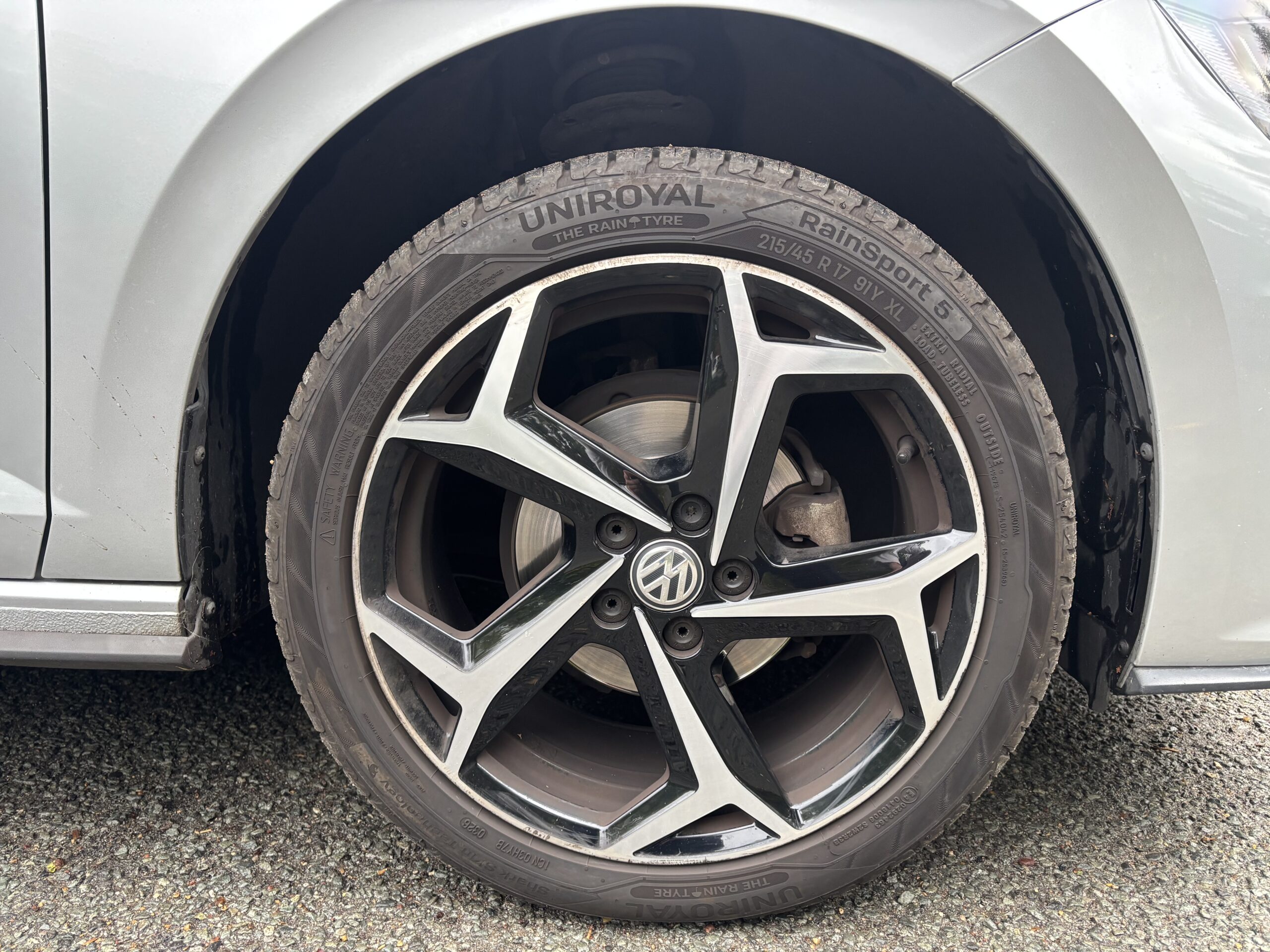 VOLKSWAGEN Polo VI 1.0 TSI DSG7 95 R-line
