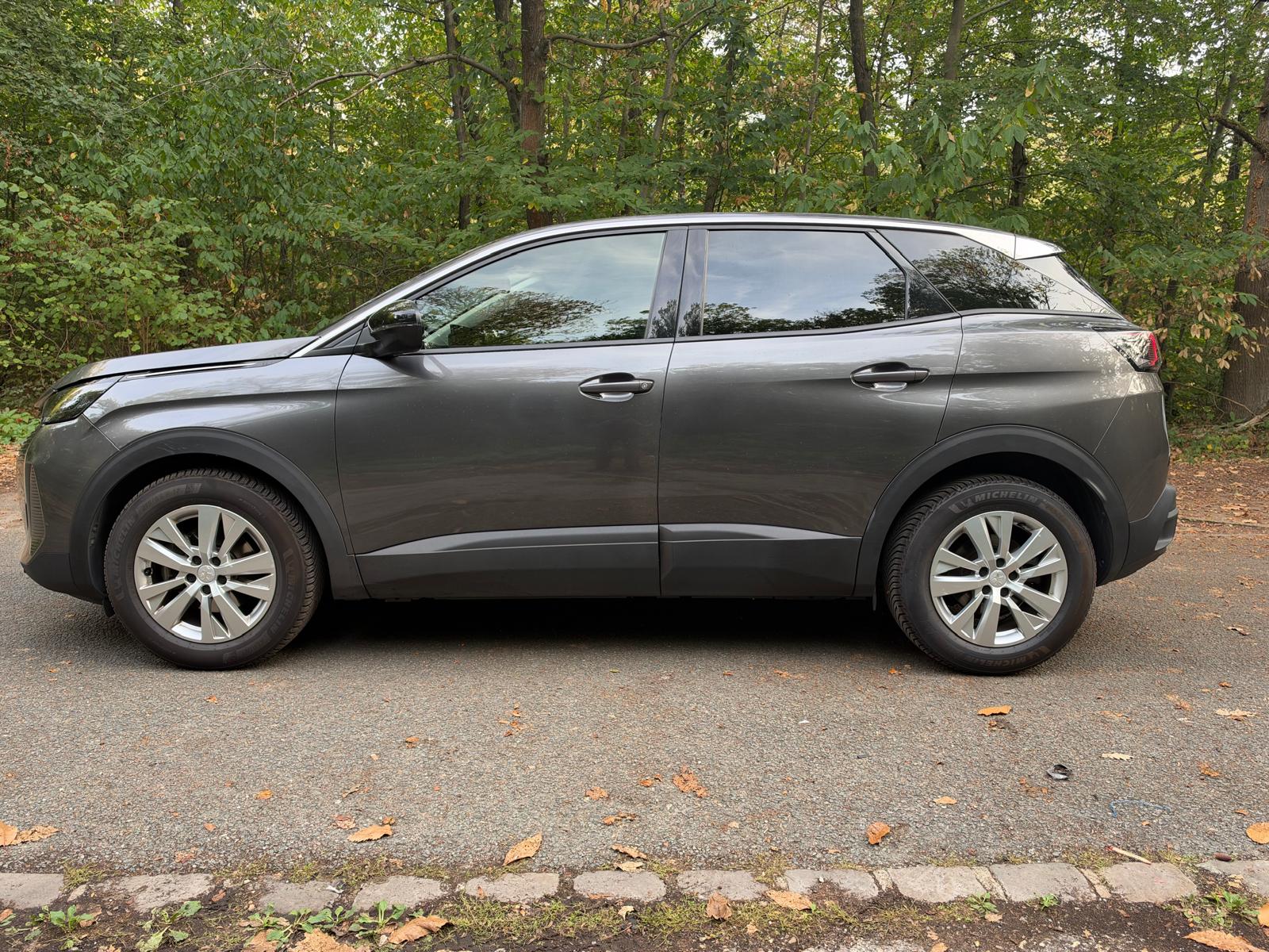 PEUGEOT 3008 Phase 2 1.5 BlueHDi EAT8 130 ACTIVE BUSINESS