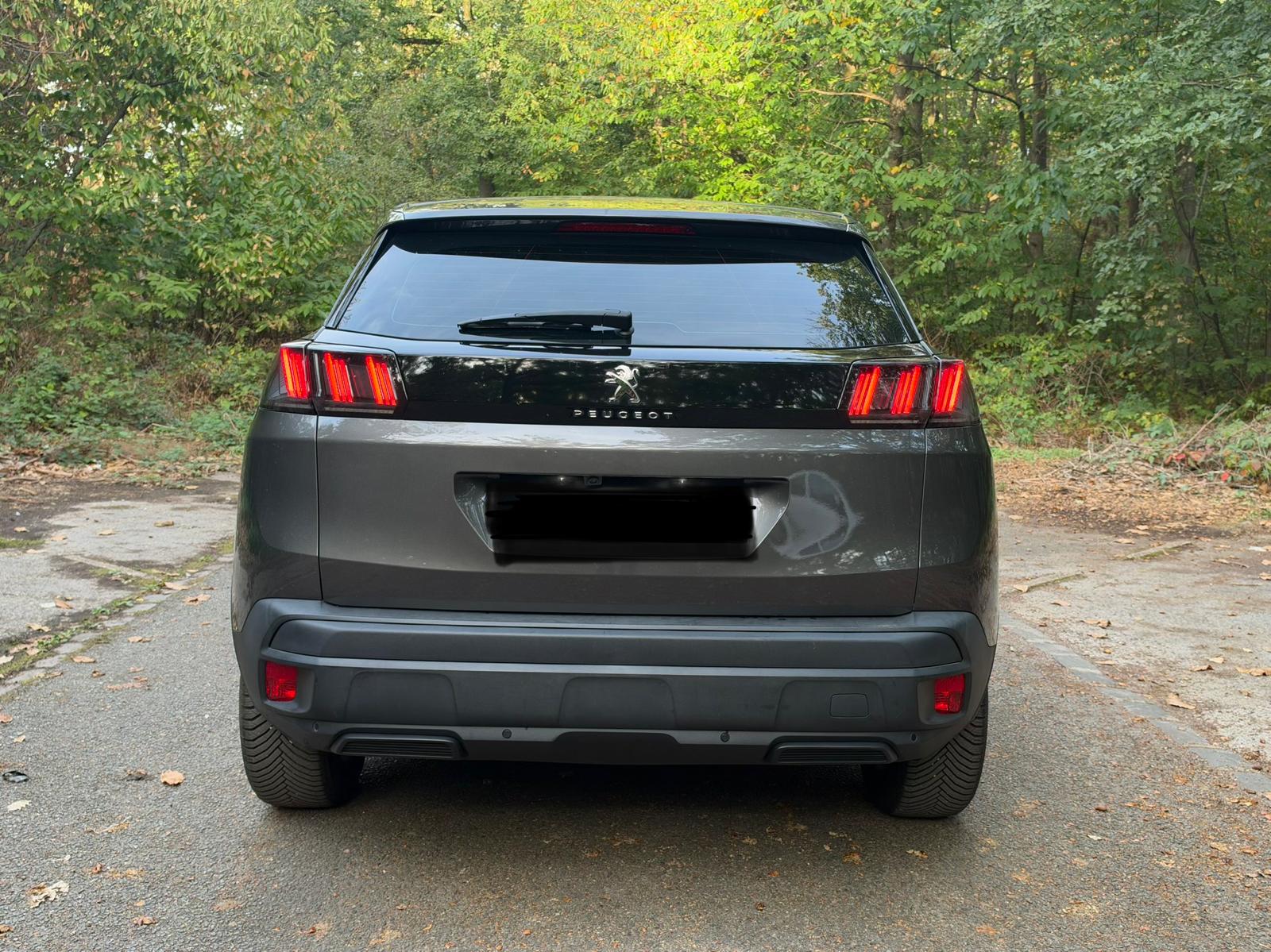 PEUGEOT 3008 Phase 2 1.5 BlueHDi EAT8 130 ACTIVE BUSINESS