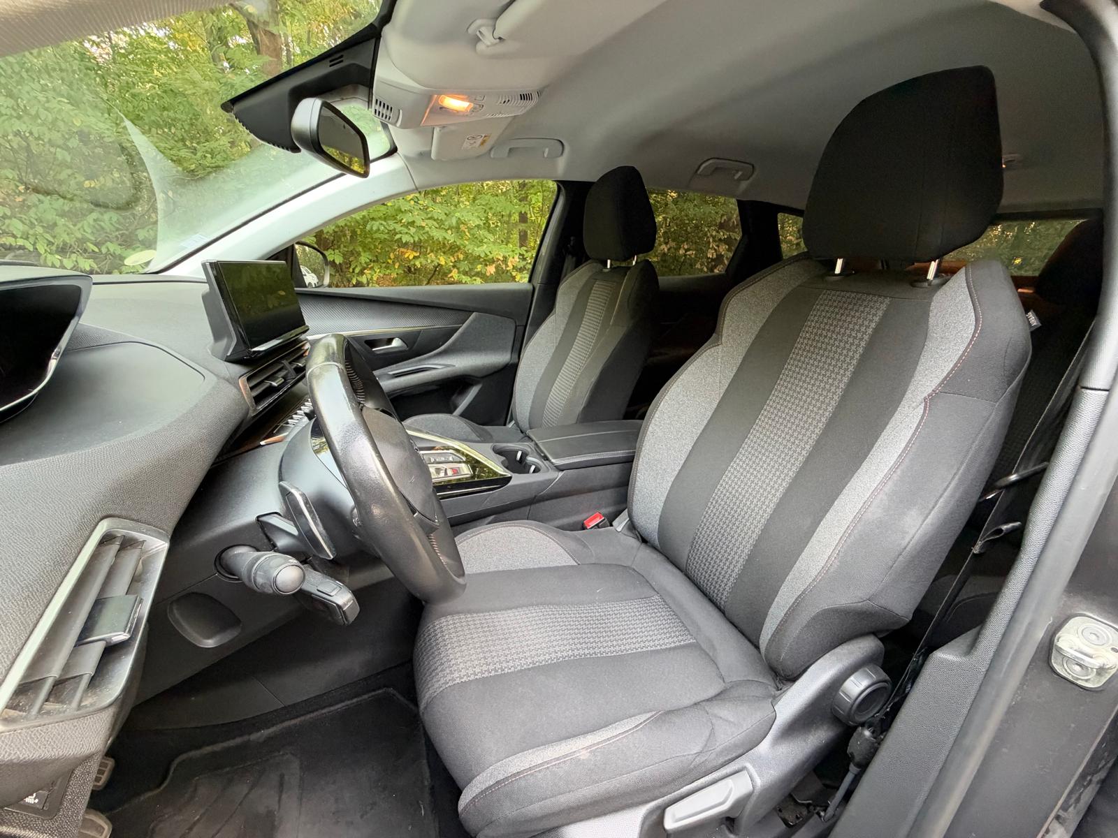 PEUGEOT 3008 Phase 2 1.5 BlueHDi EAT8 130 ACTIVE BUSINESS