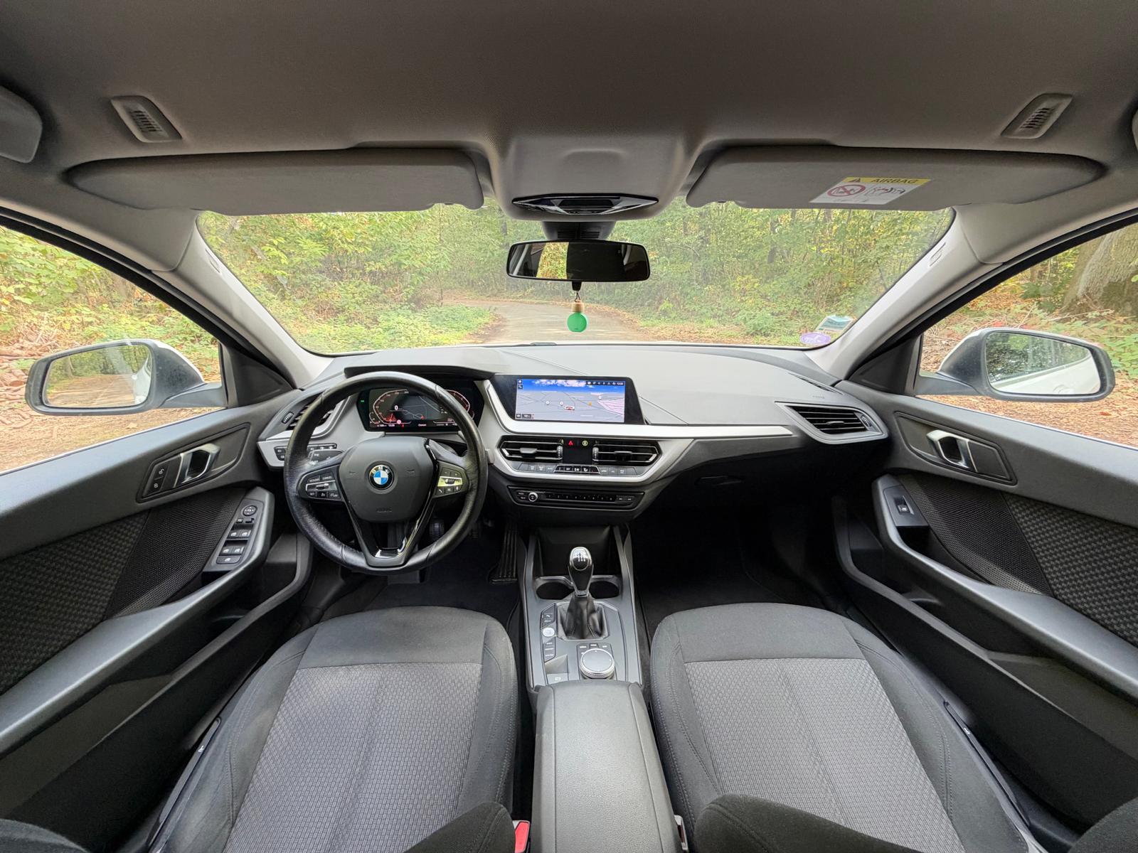 BMW Série 1 118i 136 BUSINESS DESIGN