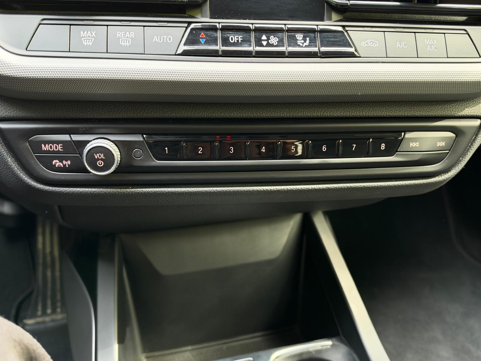 BMW Série 1 118i 136 BUSINESS DESIGN