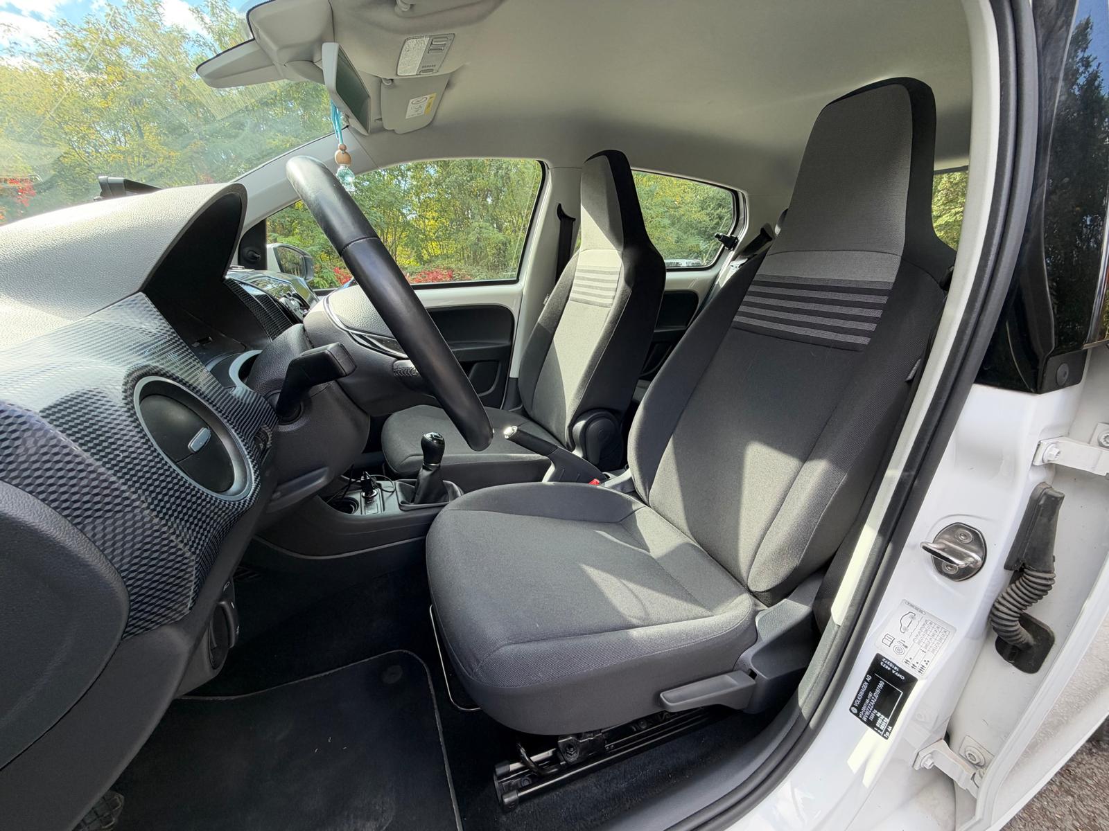 VOLKSWAGEN UP Phase 2 1.0 i 12V 60