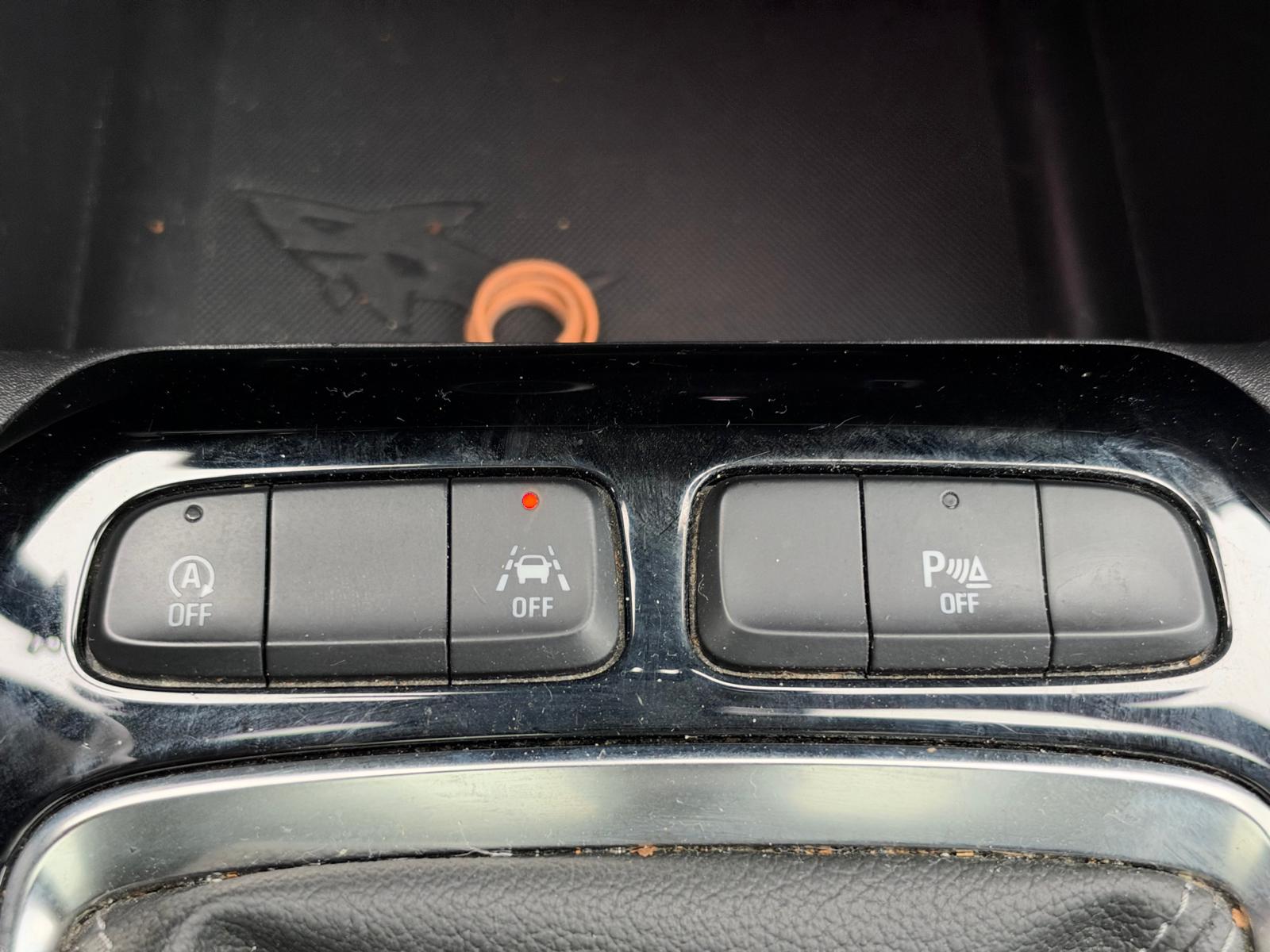 OPEL Corsa 1.5 TDi 16V 102 ULTIMATE
