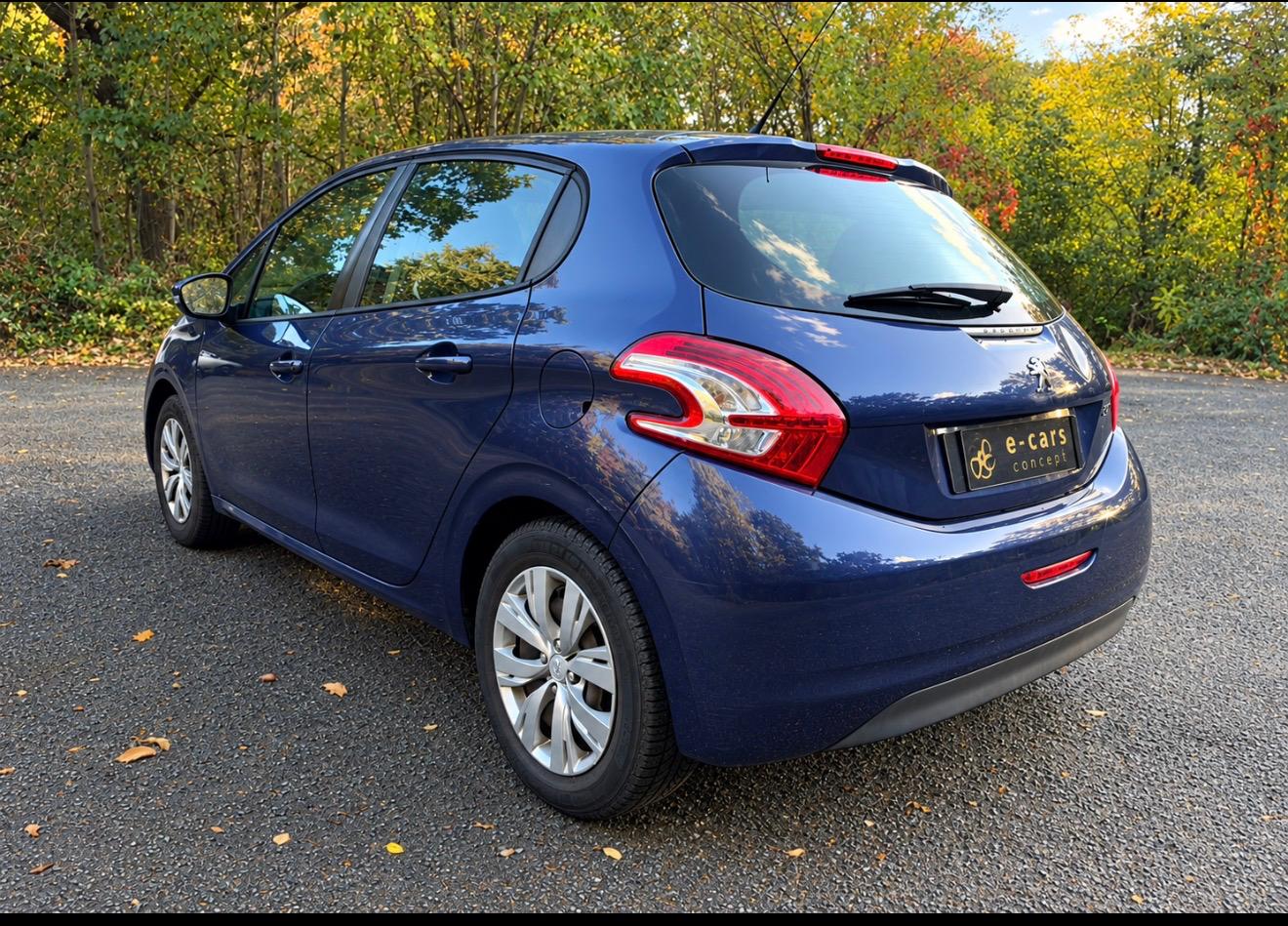PEUGEOT 208 1.2 VTi 12V 82