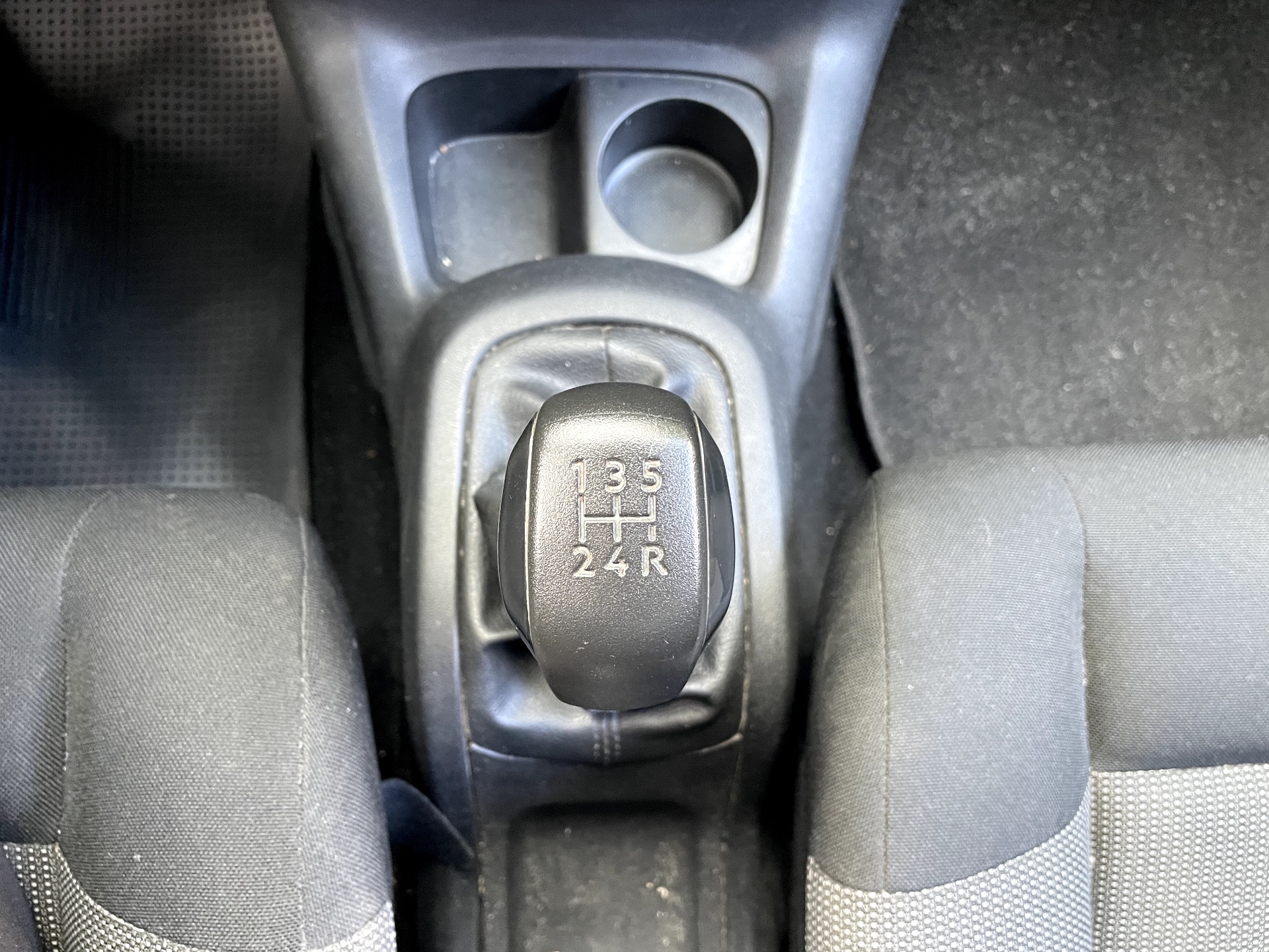 Citroën C4 Cactus 1.2 PURETECH 110ch SHINE