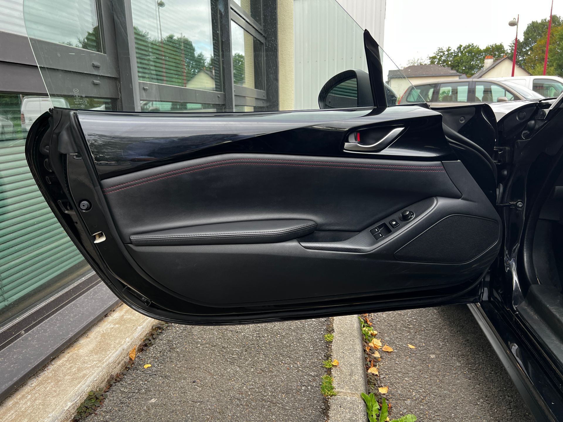 MAZDA MX 5 2.0L SKYACTIV-G 160ch Sélection pack recaro