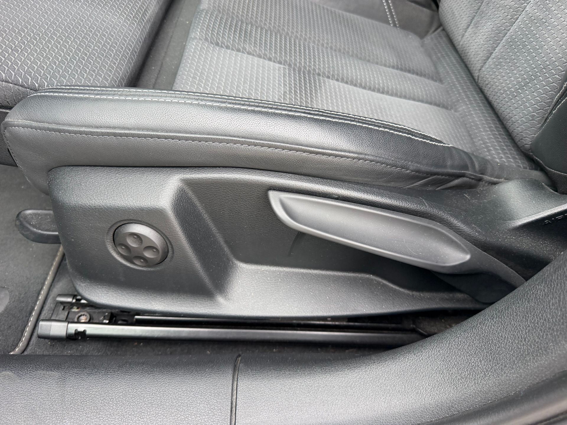 Audi A4 40 TFSI 204ch QUATTRO S-LINE S-TRONIC