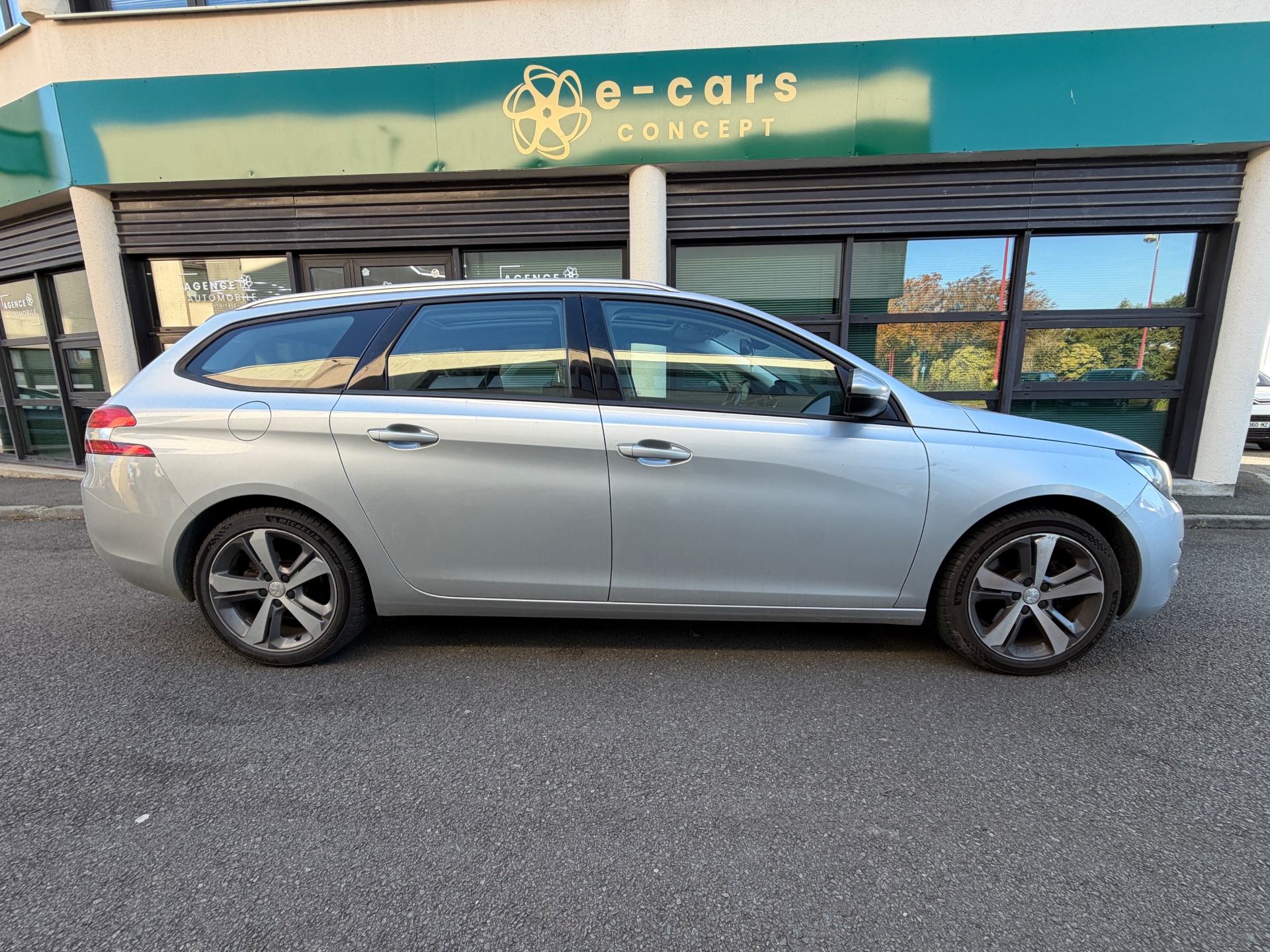 Peugeot 308 SW 2.0 BlueHDI 150ch “Allure Business”