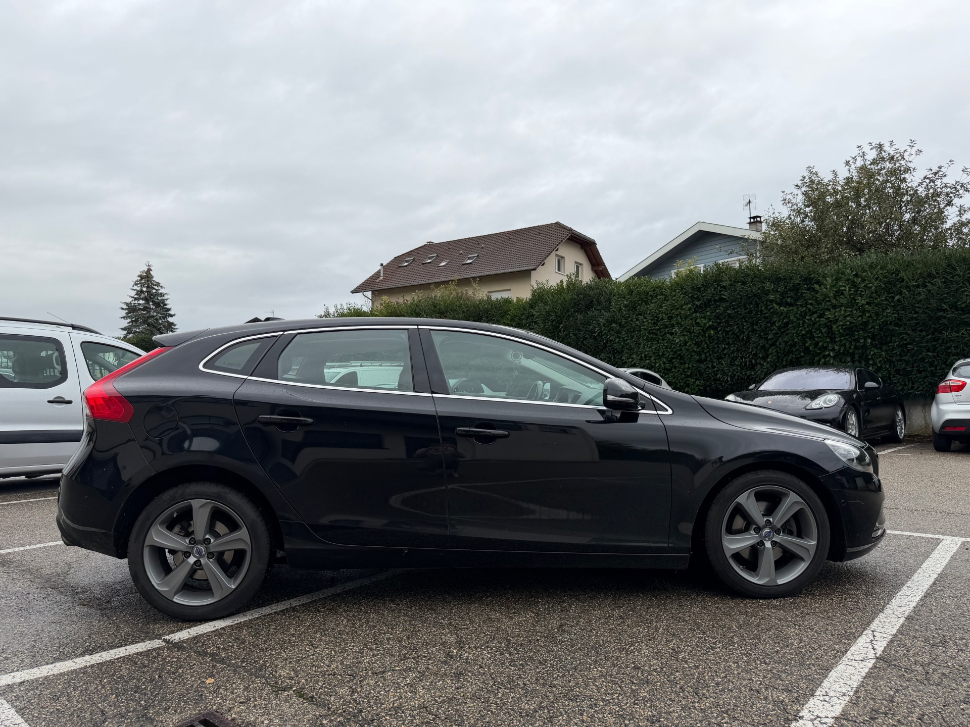 Volvo V40 1.6 122ch MOMENTUM