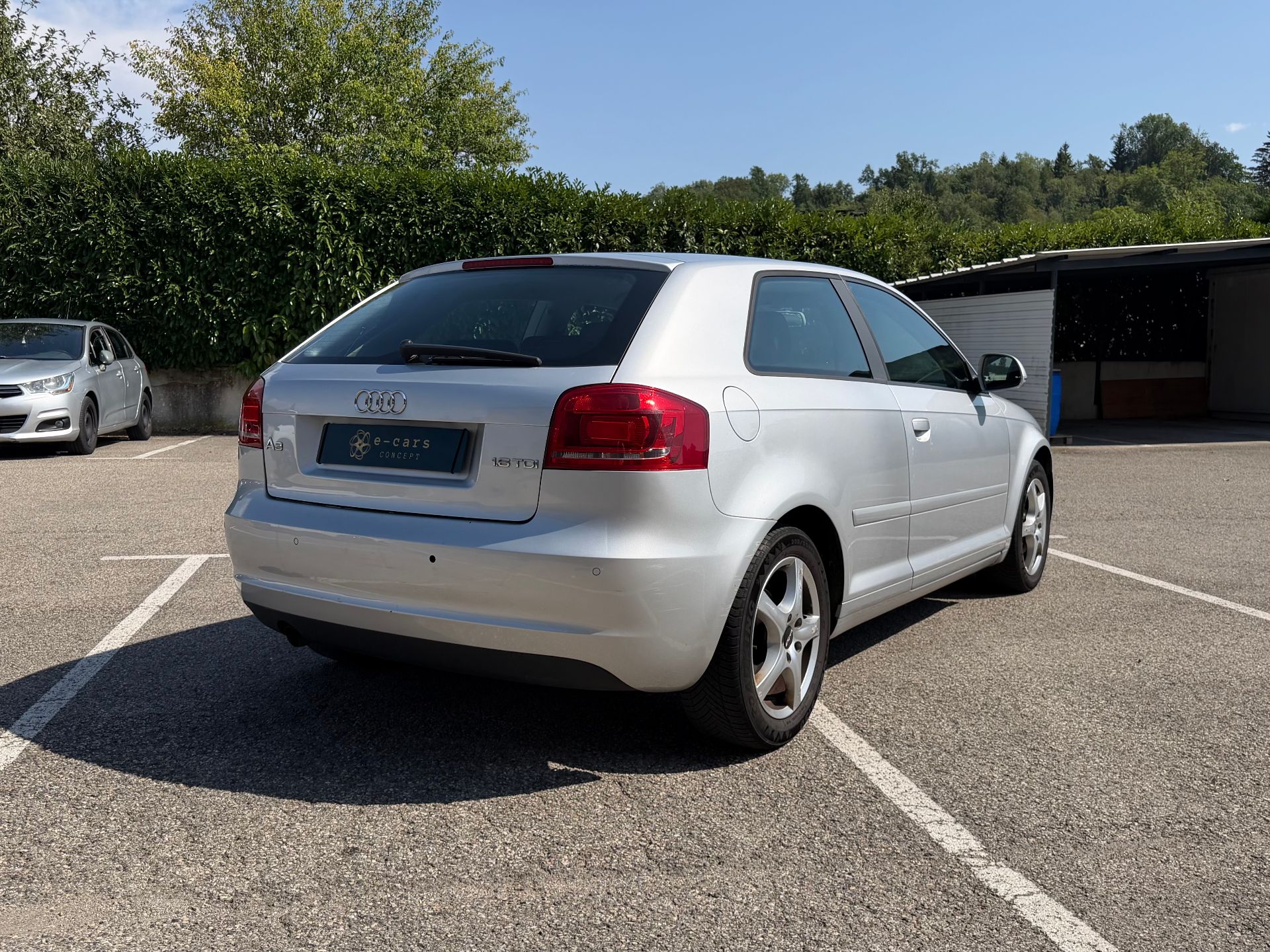 Audi A3 1.6 tdi 105ch AMBITION