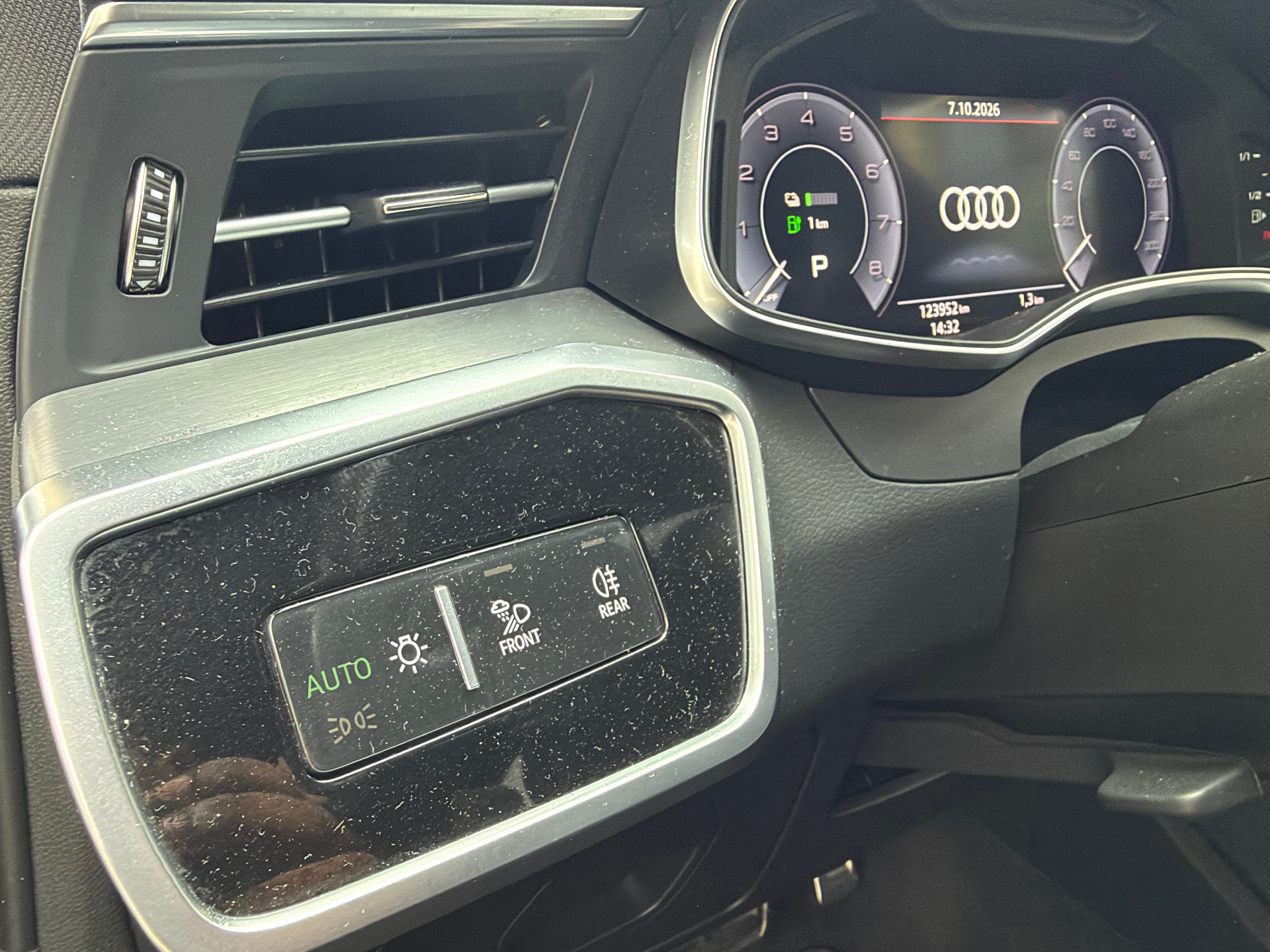 Audi A6 2.0 50 TFSIe 299ch “S Line”