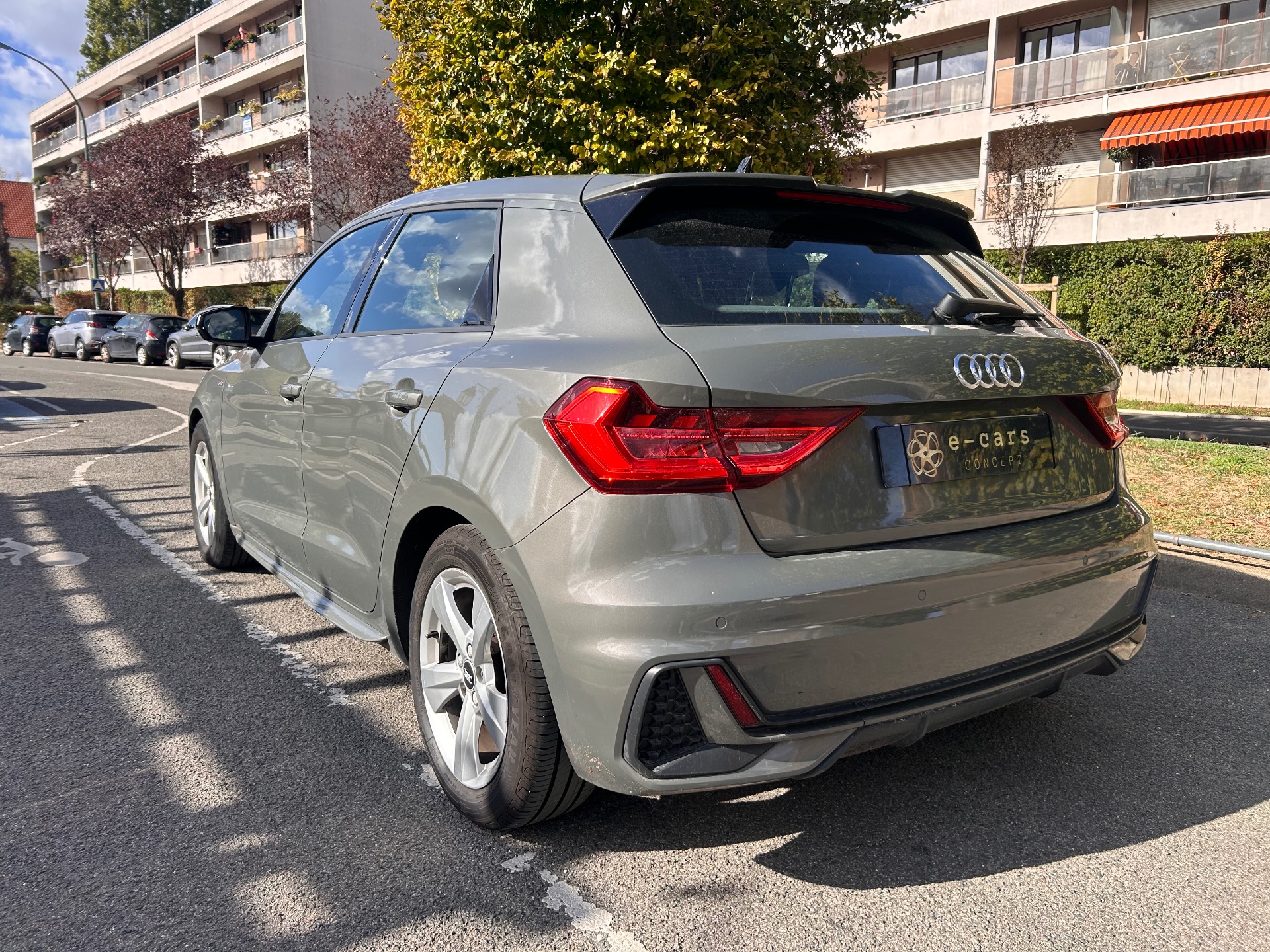 Audi A1 110ch s line