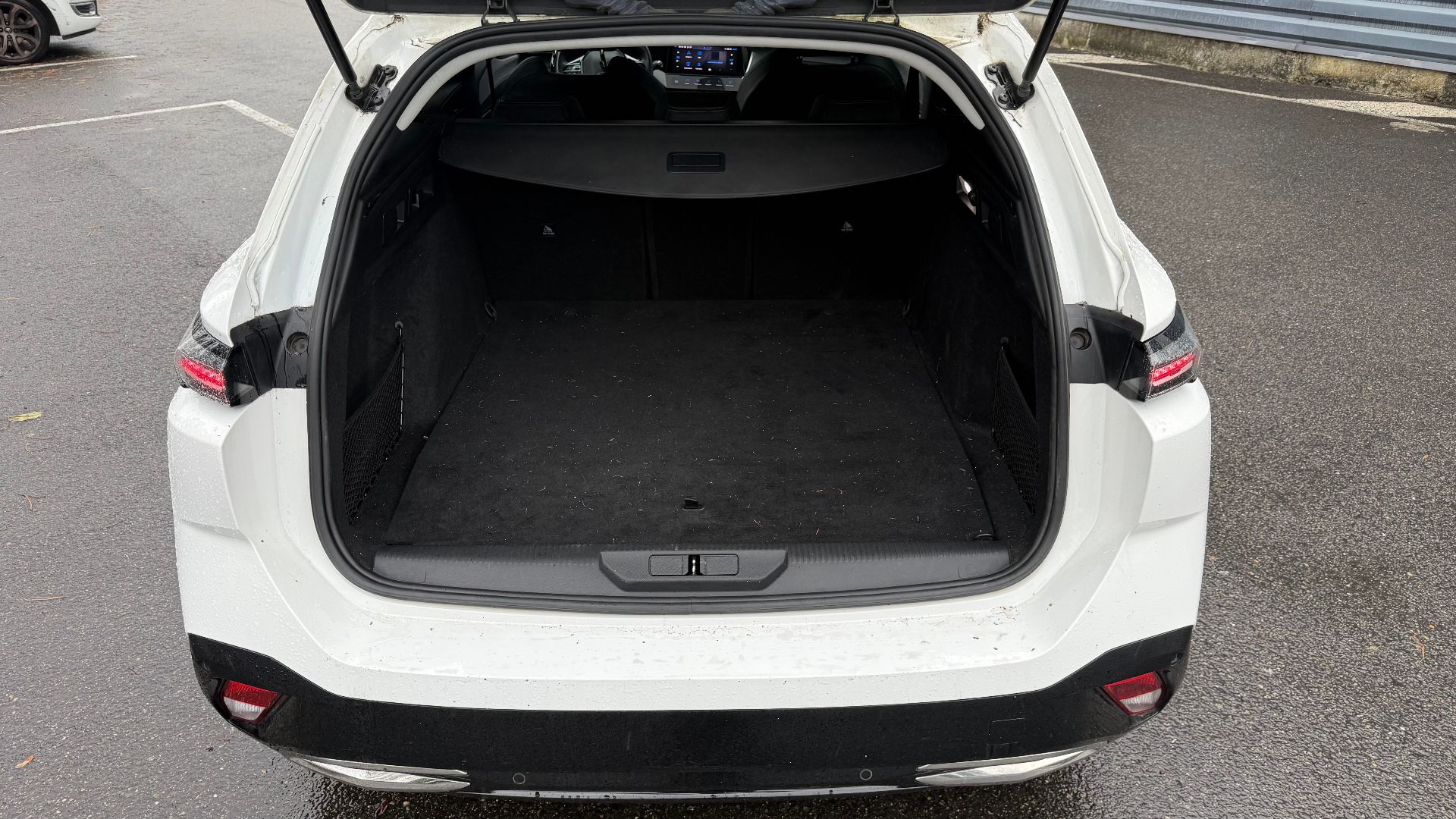 Peugeot 308 PHEV 1.6 THP 180ch Allure