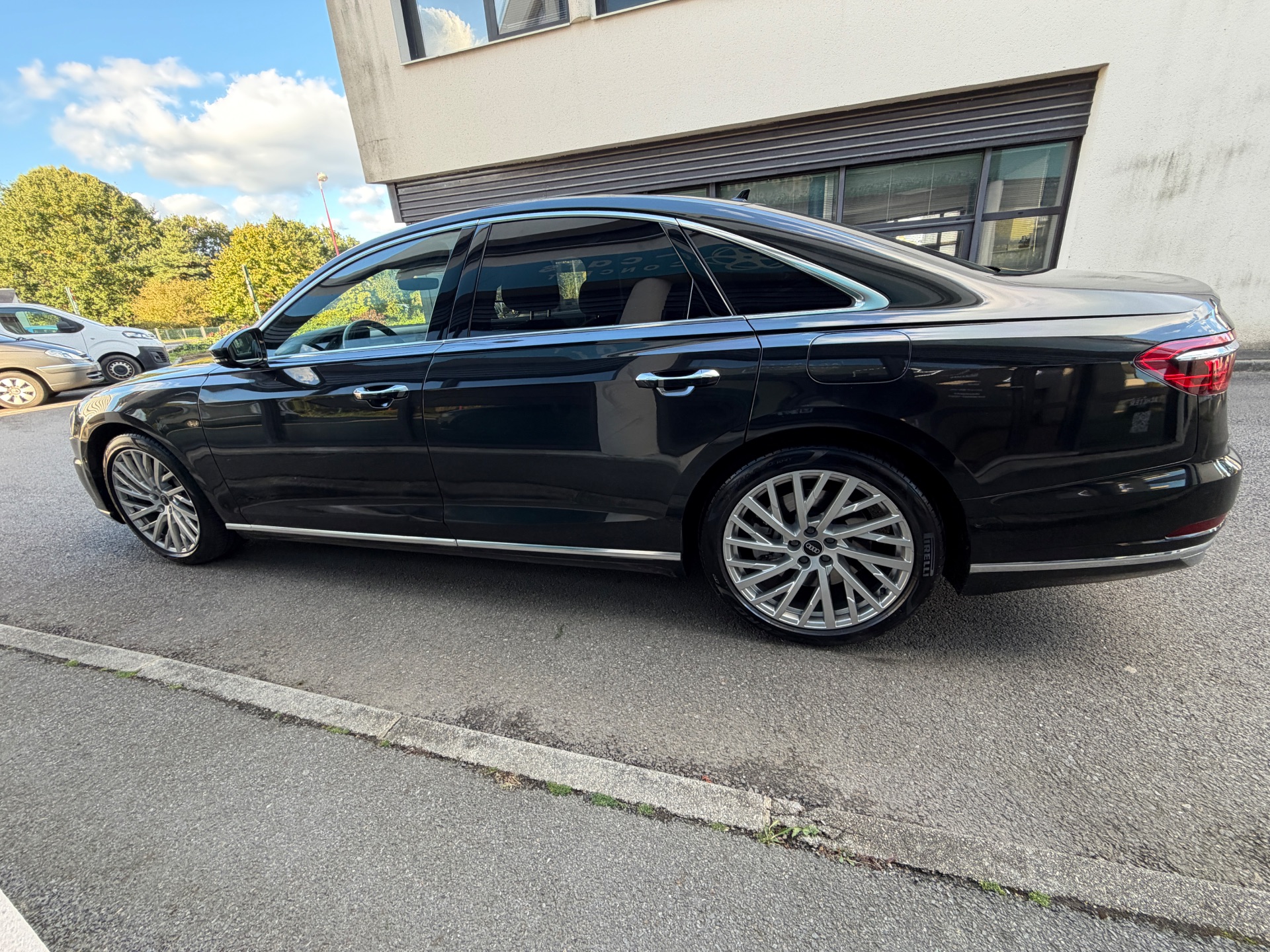 Audi A8 60 TFSI 462ch “Avus Extended”