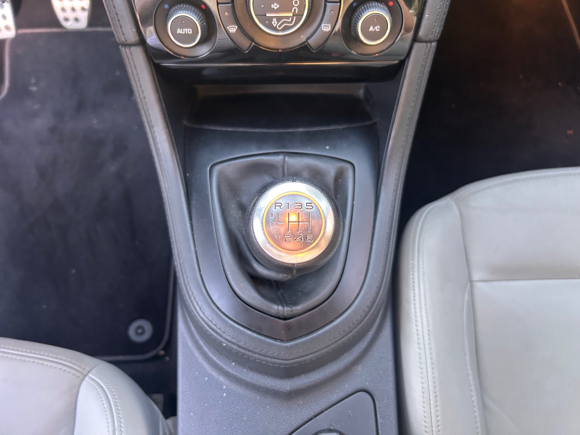 Peugeot RCZ 1.6 thp 200ch