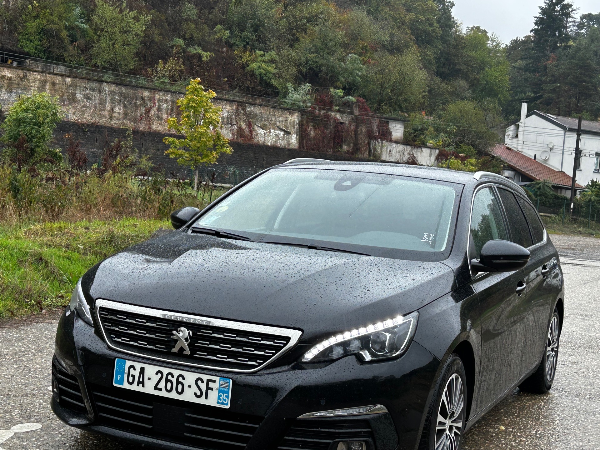 Peugeot 308 1.5 BLUEHDI 130ch Allure