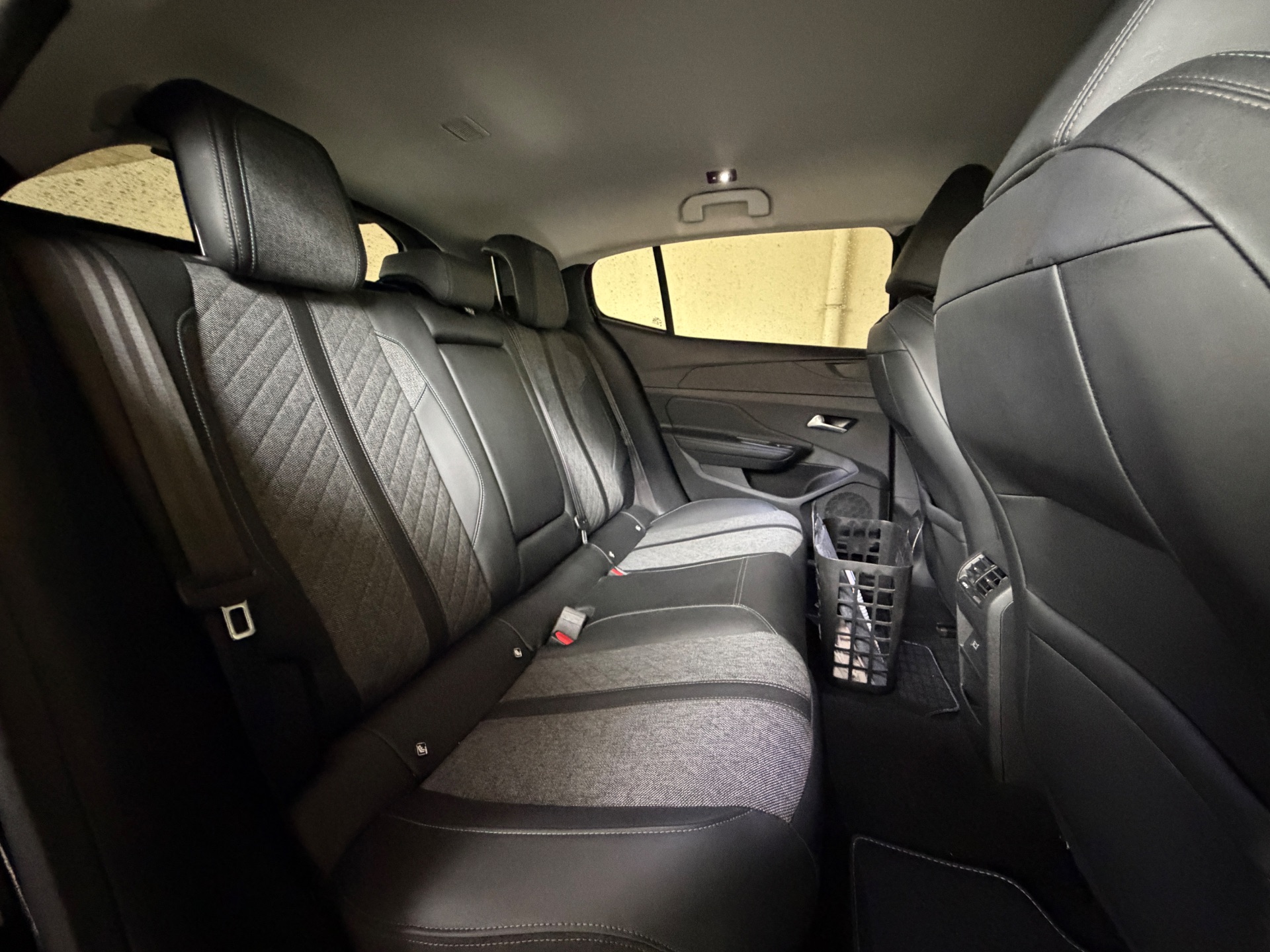 Peugeot 408 1.2 THP Puretech 130ch “Allure Pack”