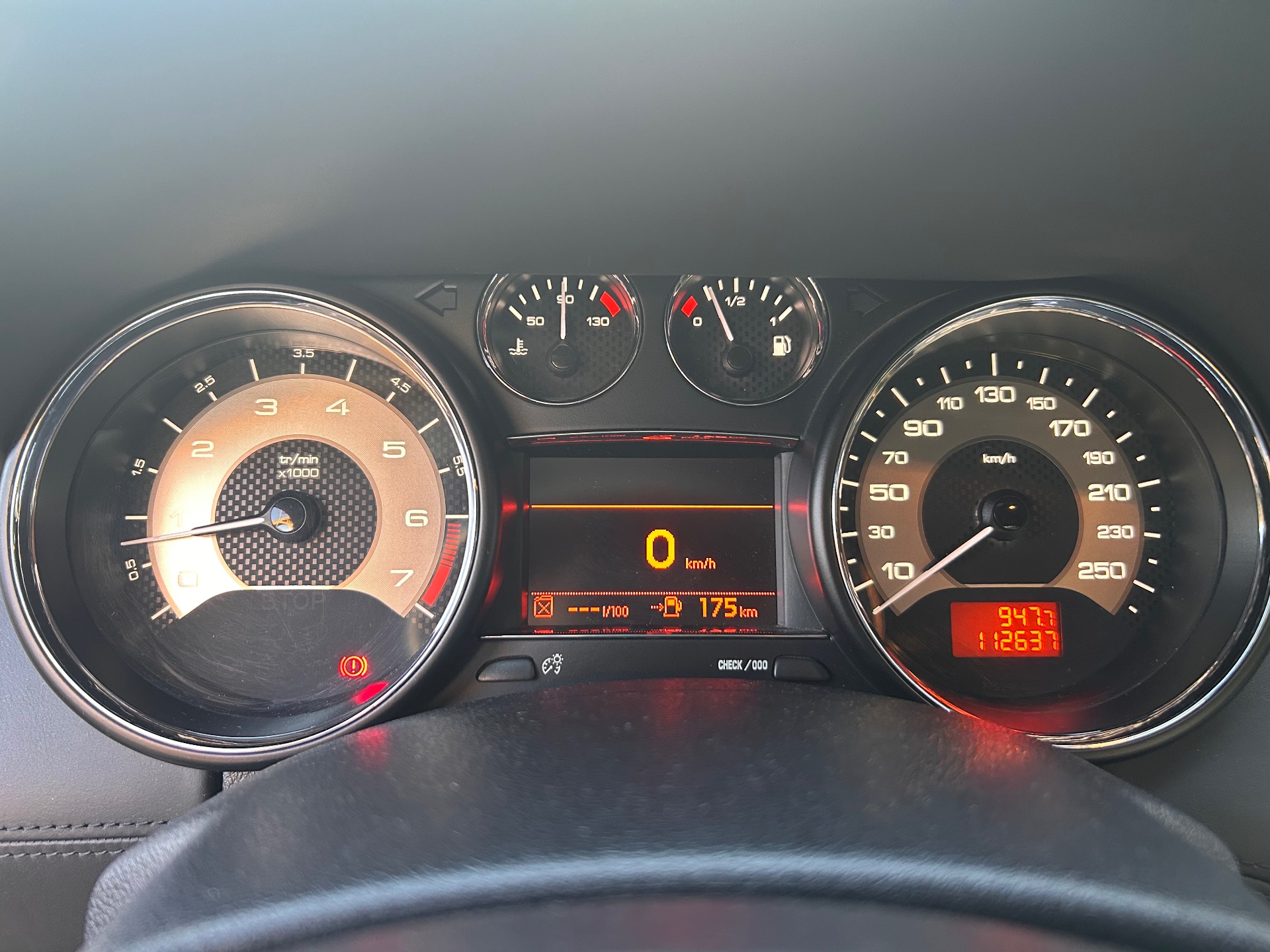 Peugeot RCZ 1.6 thp 200ch