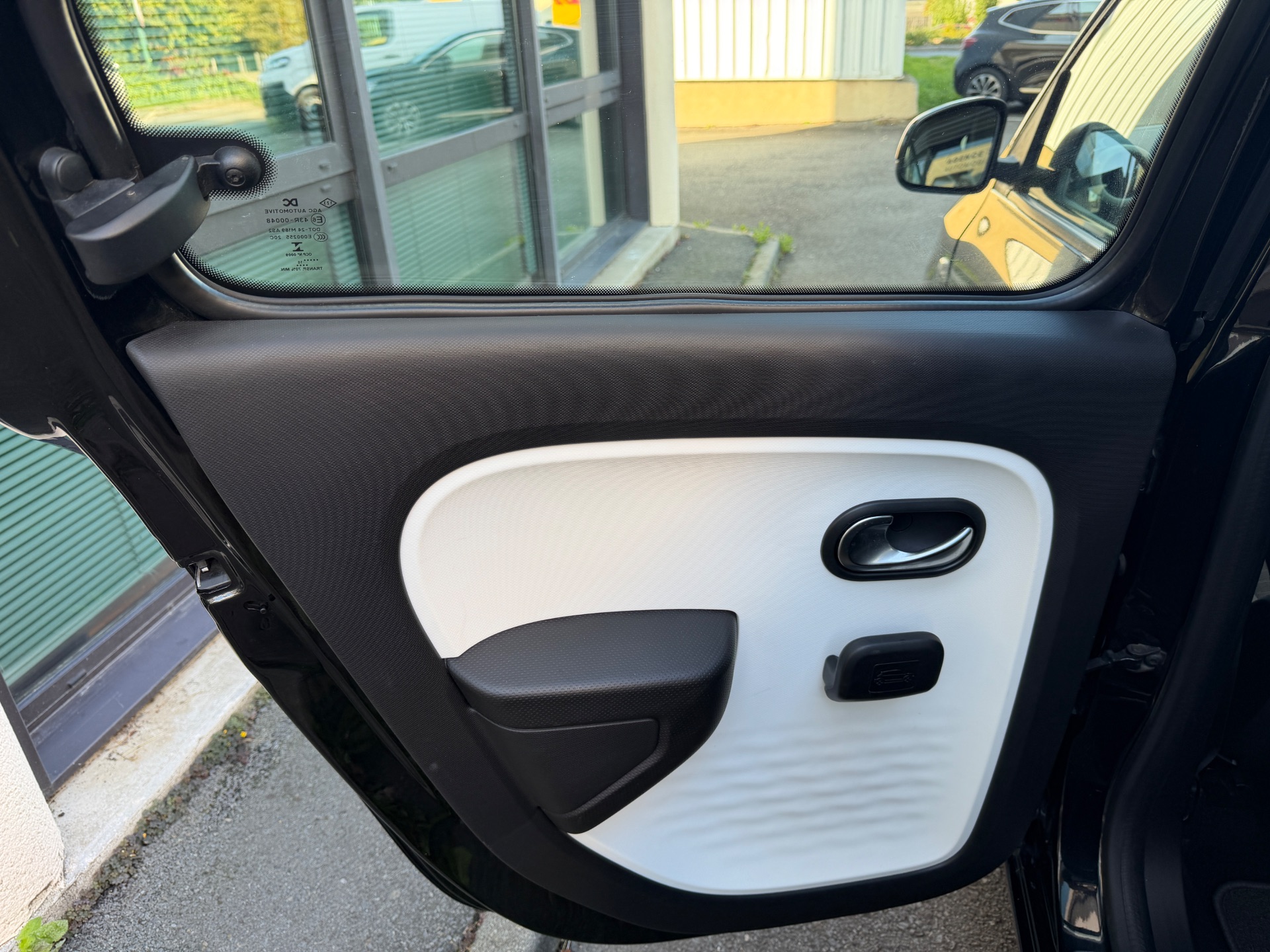 Renault Twingo 1.0 70ch “Zen”