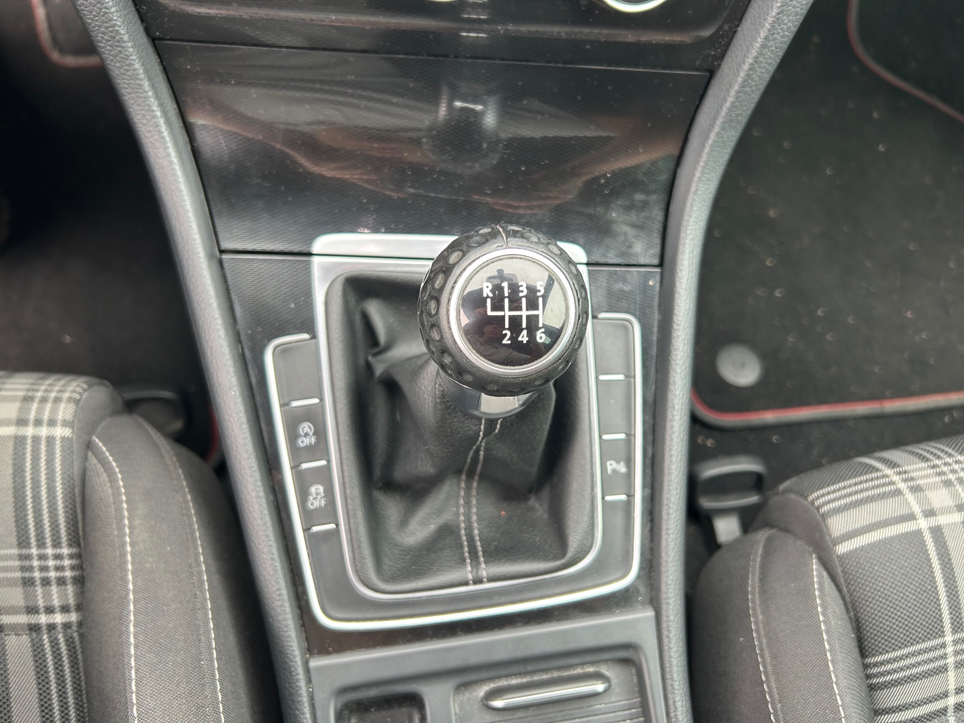 Volkswagen GOLF 7 2.0 184ch GTD