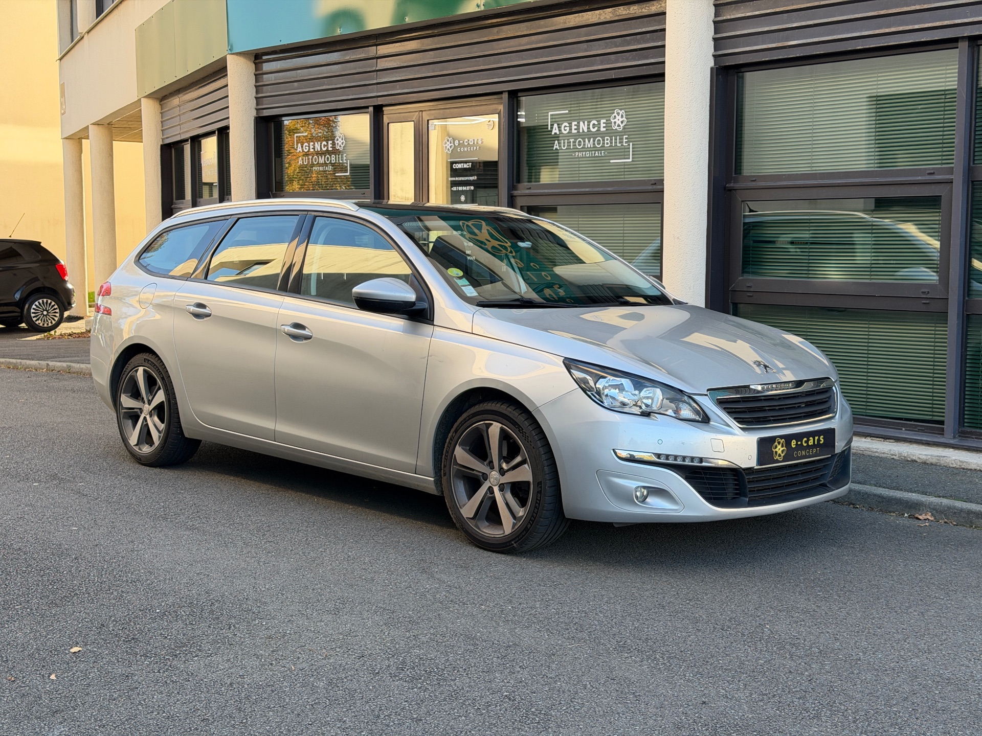 Peugeot 308 SW 2.0 BlueHDI 150ch “Allure Business”