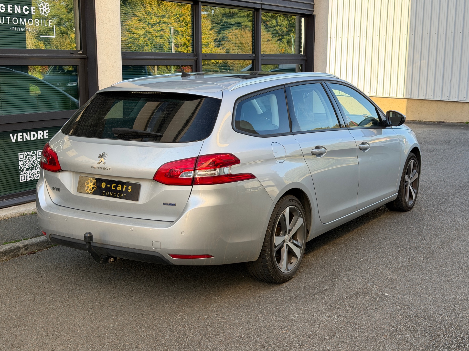 Peugeot 308 SW 2.0 BlueHDI 150ch “Allure Business”