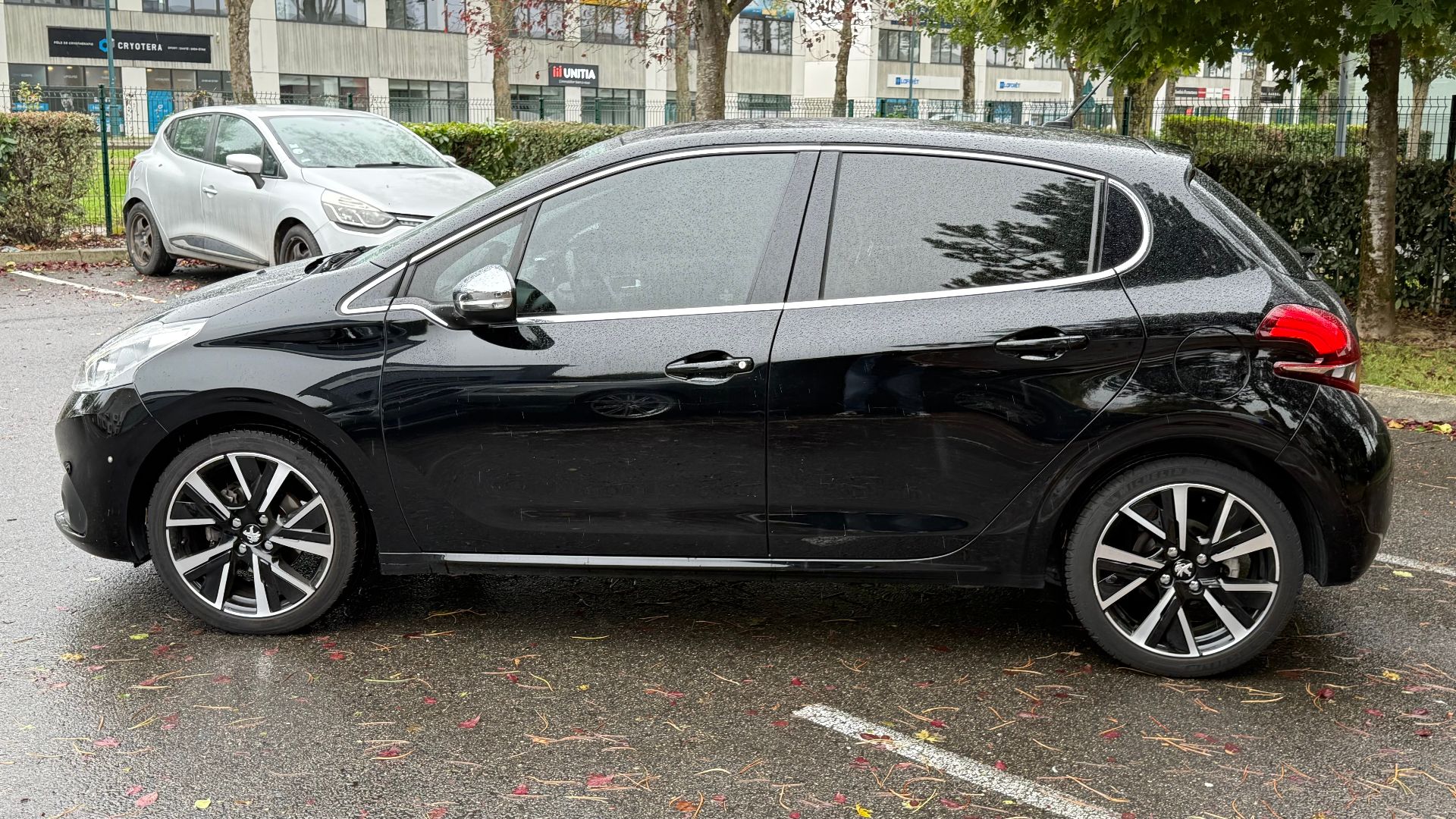 Peugeot 208 1.2 puretech Allure