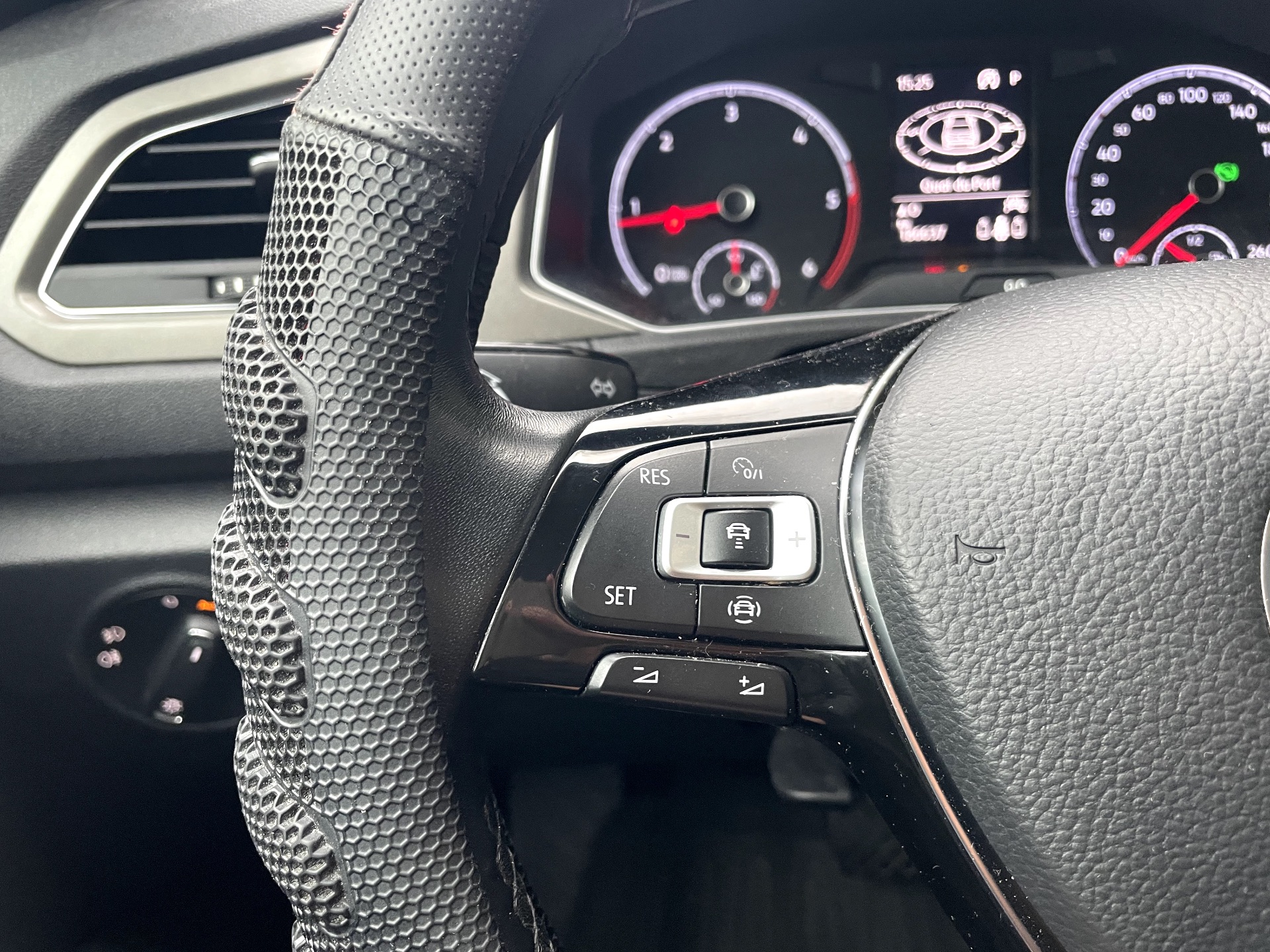 Volkswagen T-Roc 2.0 TDI 150ch LOUNGE