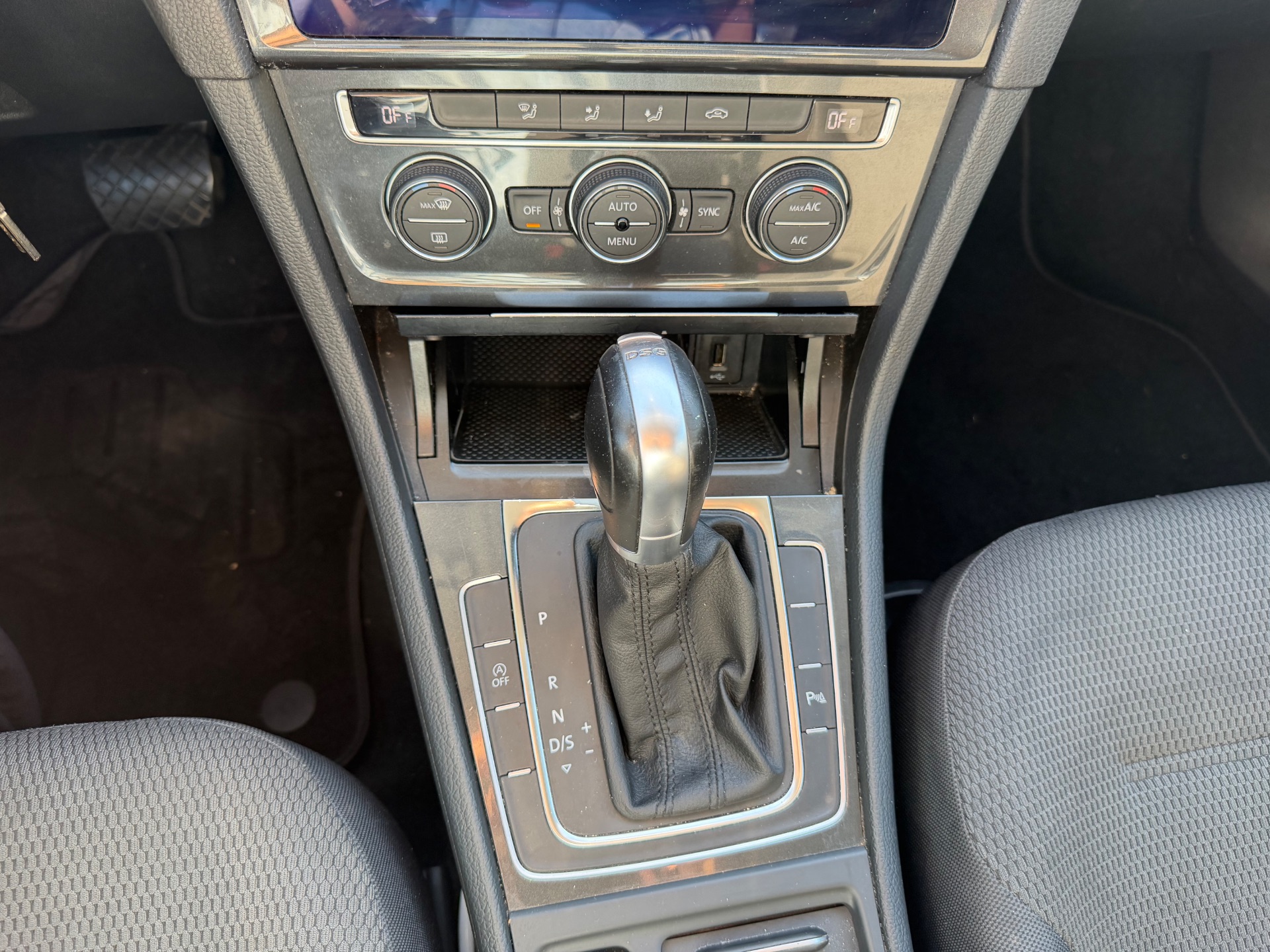 volkswagen golf 7 1.6 TDI 115ch confortline