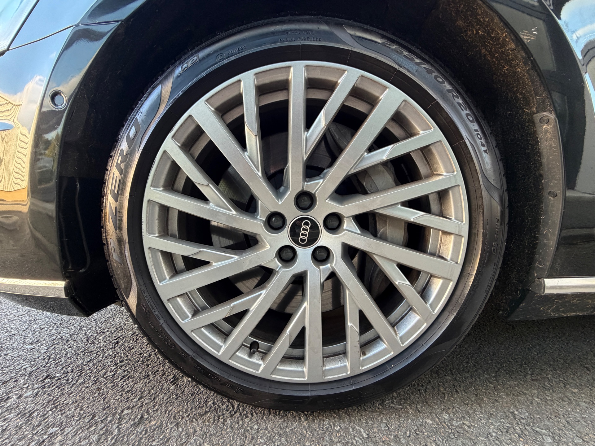 Audi A8 60 TFSI 462ch “Avus Extended”
